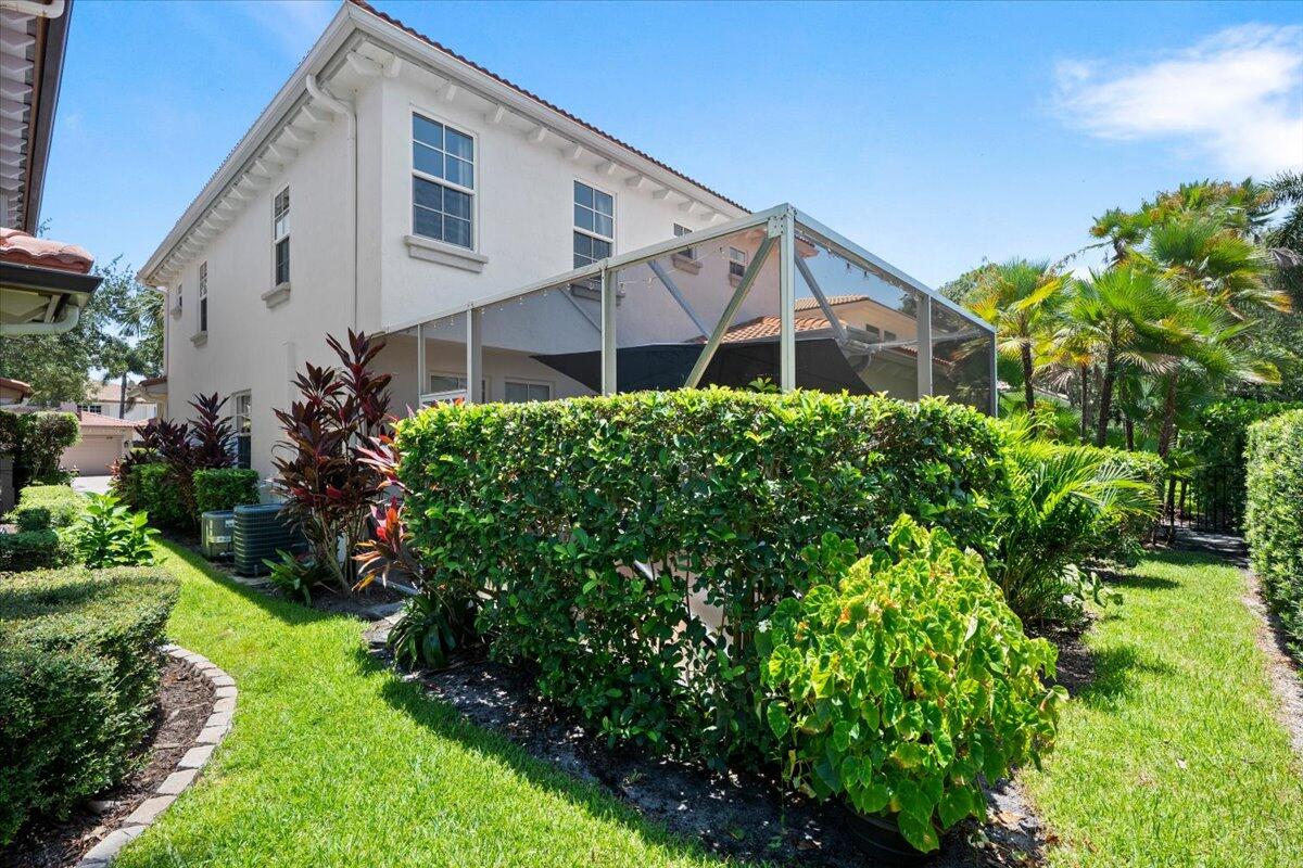 315 September, Palm Beach Gardens FL 33410