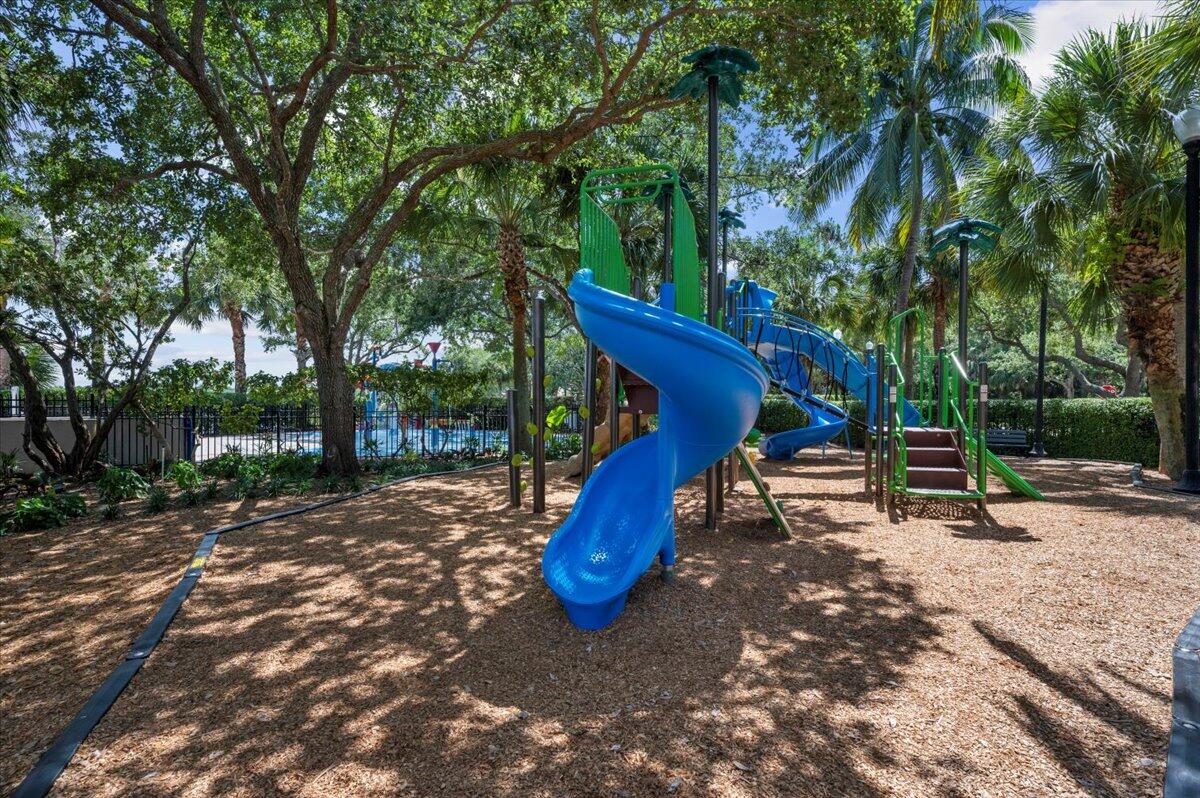 315 September, Palm Beach Gardens FL 33410