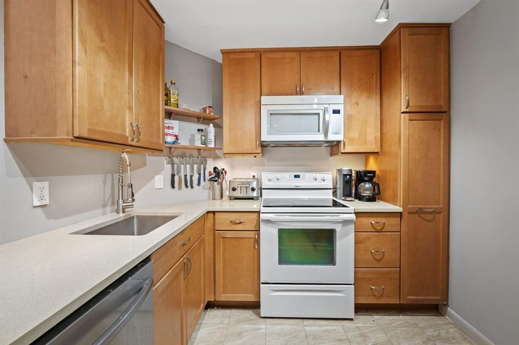 340 Sunset #401, Fort Lauderdale FL 33301