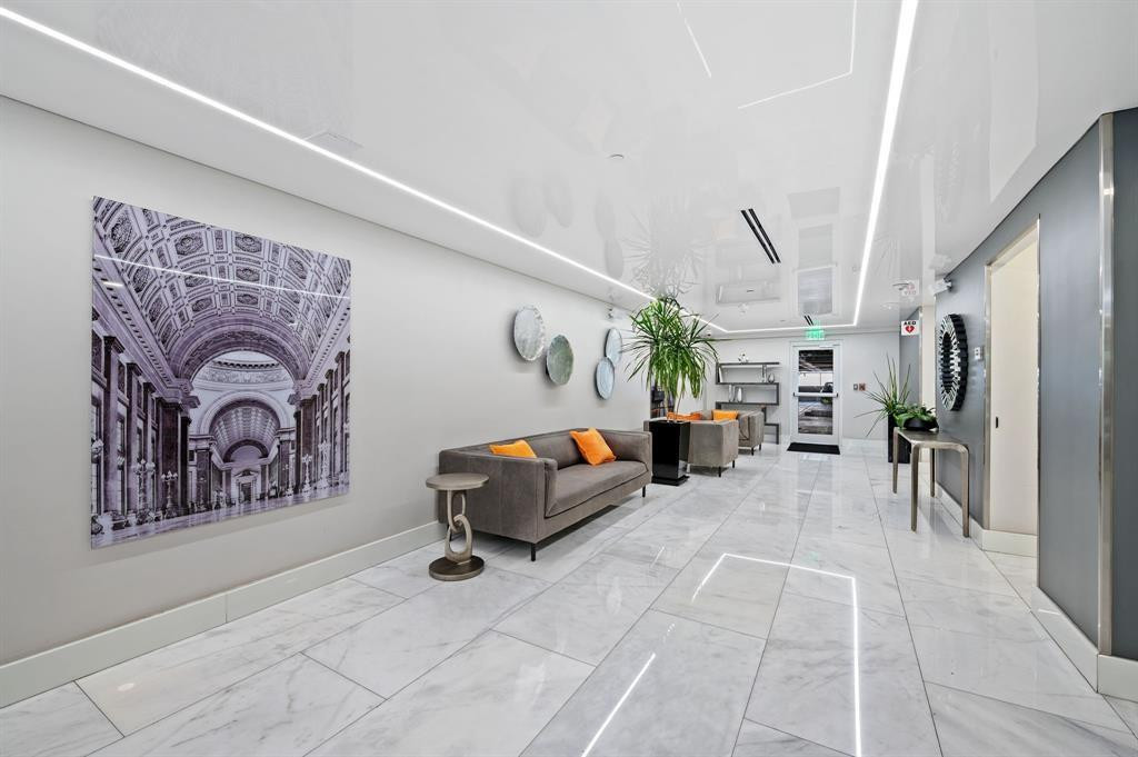 340 Sunset #401, Fort Lauderdale FL 33301