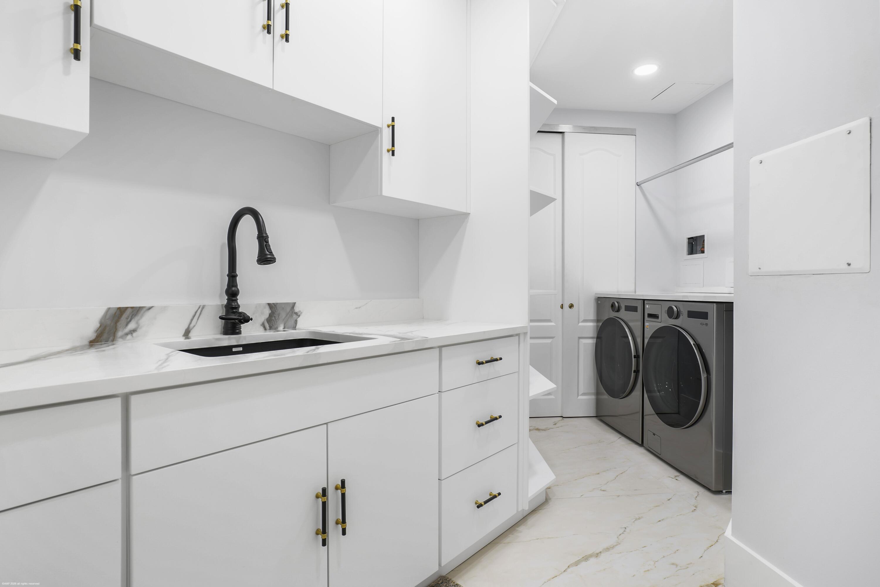 5150 N Ocean #PH 2001, Singer Island FL 33404