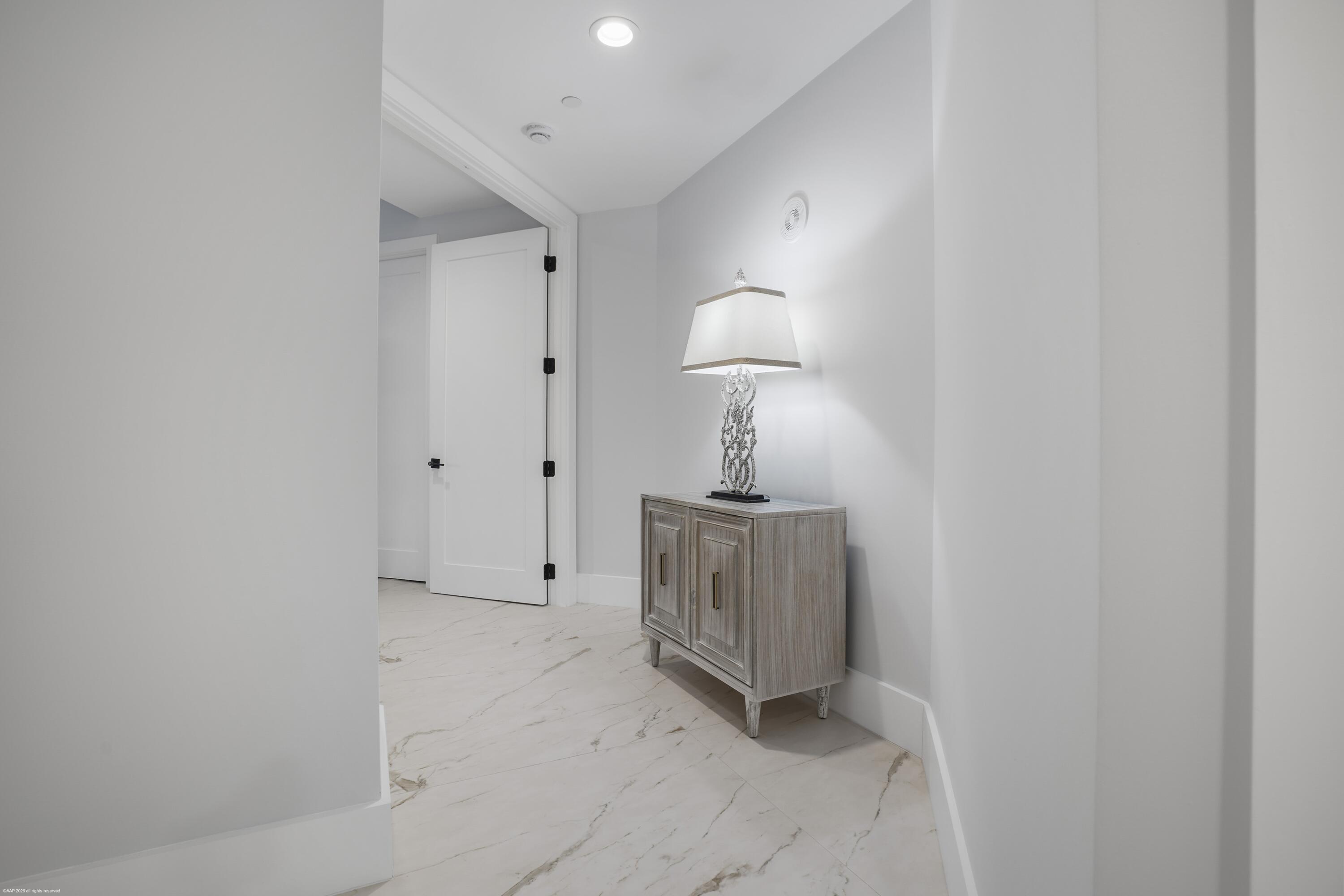 5150 N Ocean #PH 2001, Singer Island FL 33404