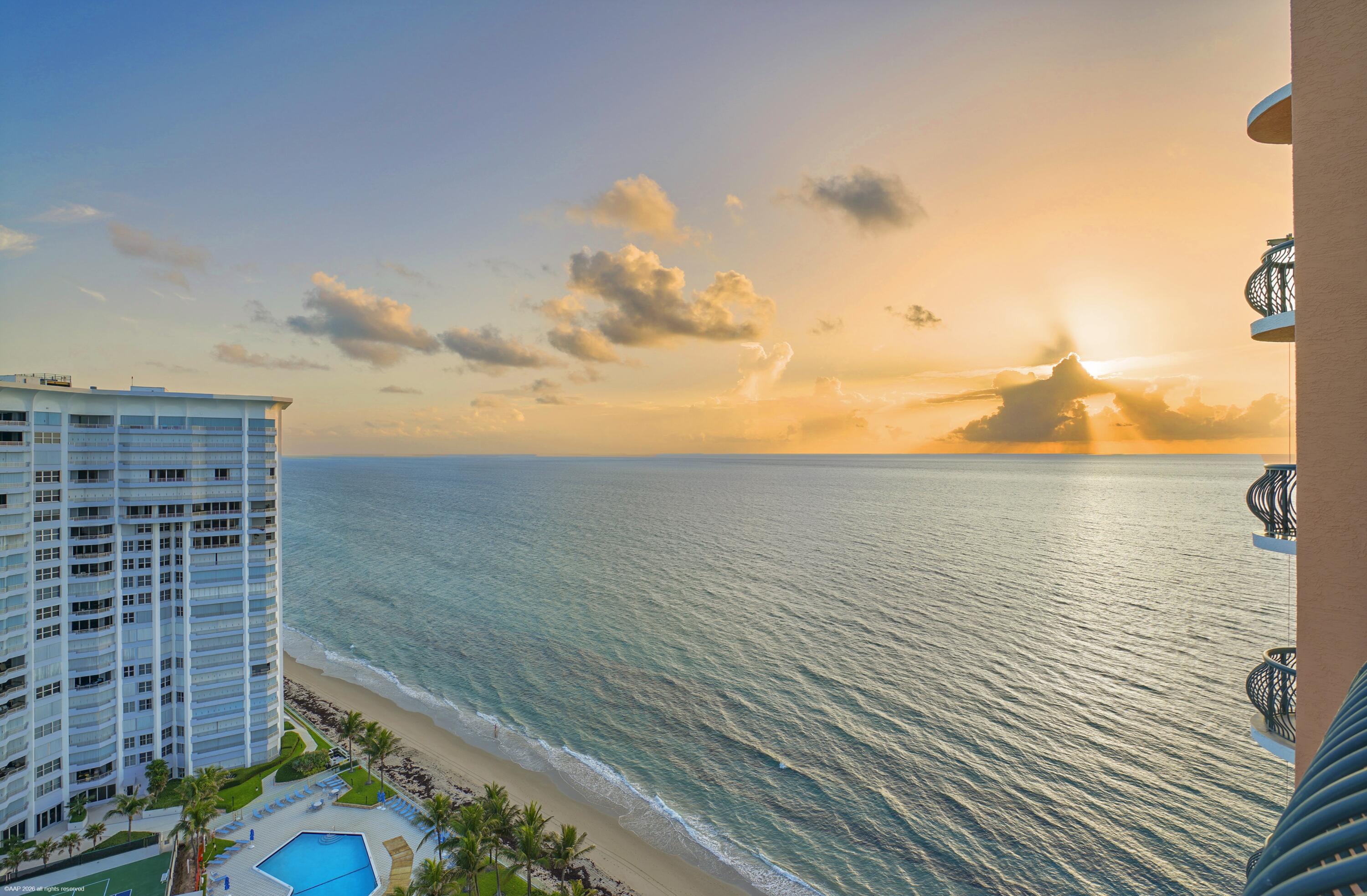 5150 N Ocean #PH 2001, Singer Island FL 33404