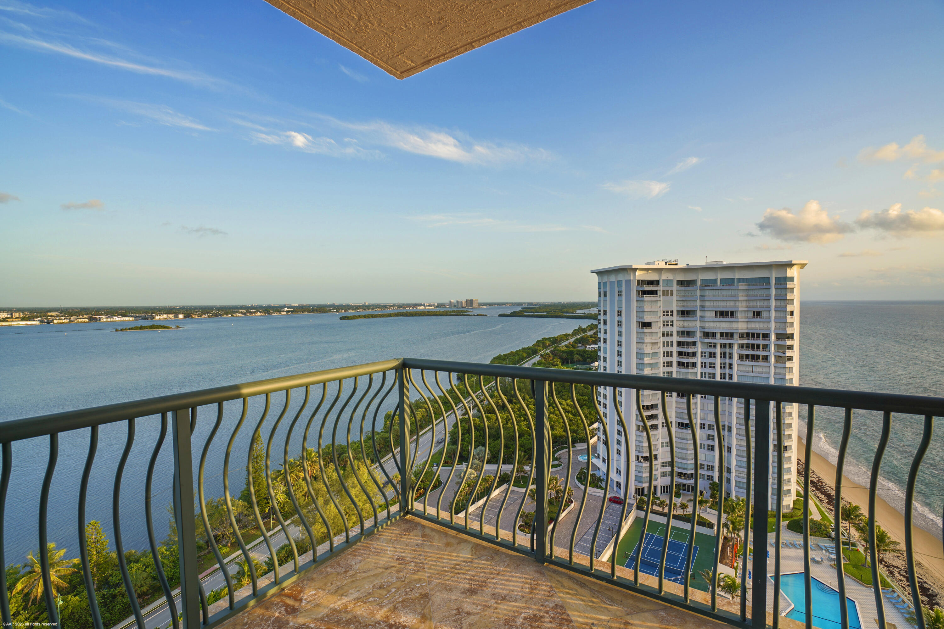 5150 N Ocean #PH 2001, Singer Island FL 33404