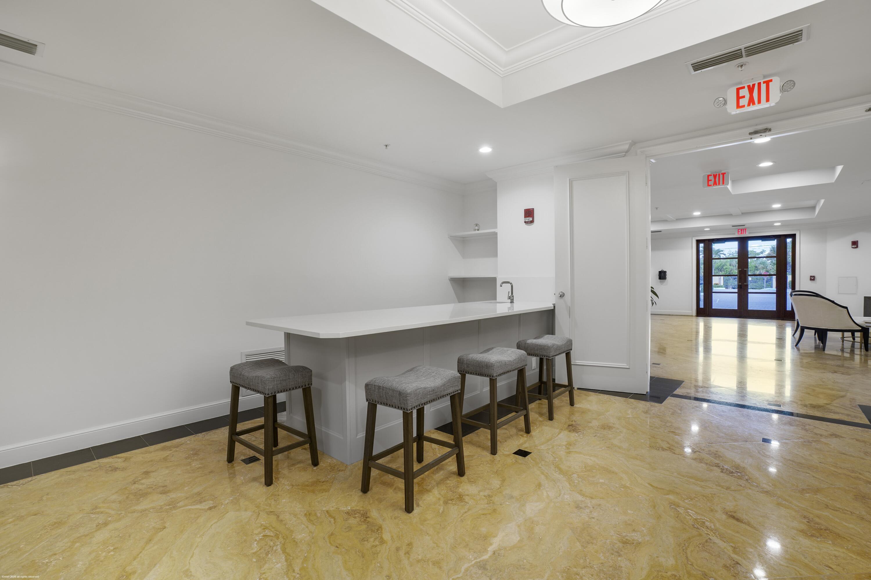 5150 N Ocean #PH 2001, Singer Island FL 33404
