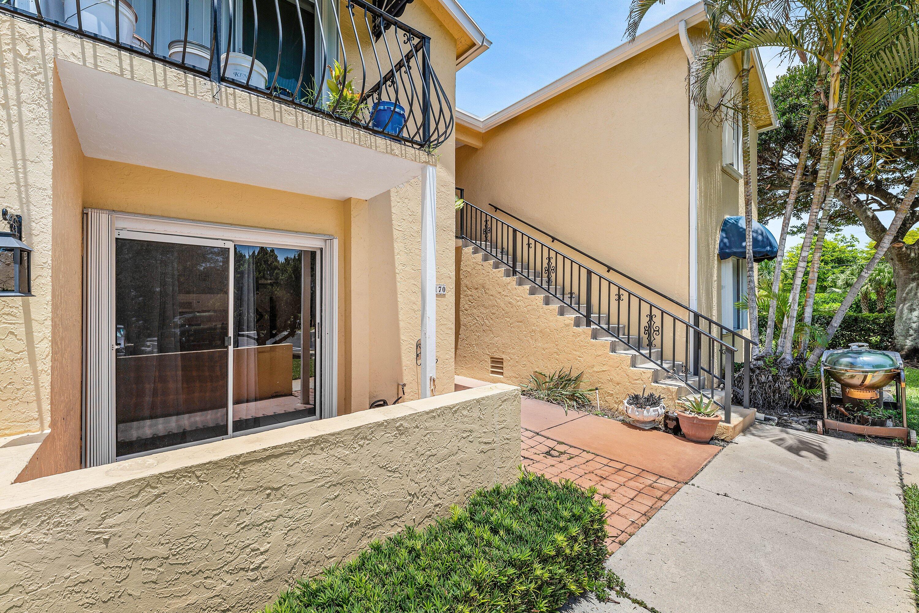 170 WATERSIDE #170, Hypoluxo FL 33462