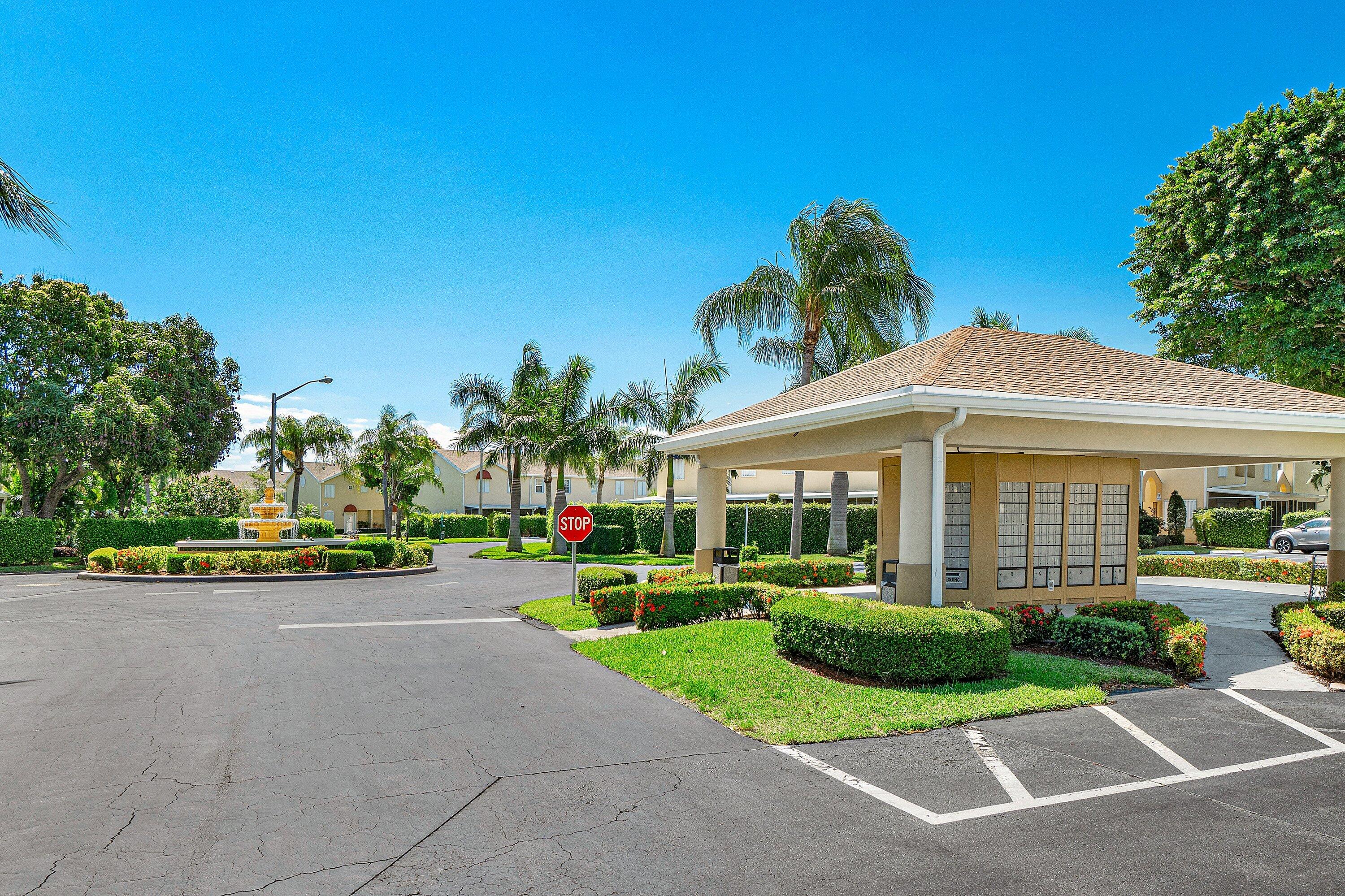 170 WATERSIDE #170, Hypoluxo FL 33462