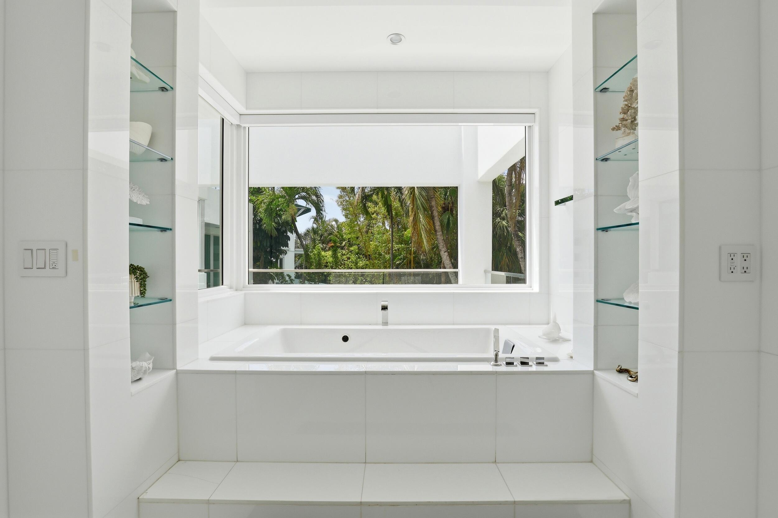 3017 N ATLANTIC, Fort Lauderdale FL 33308