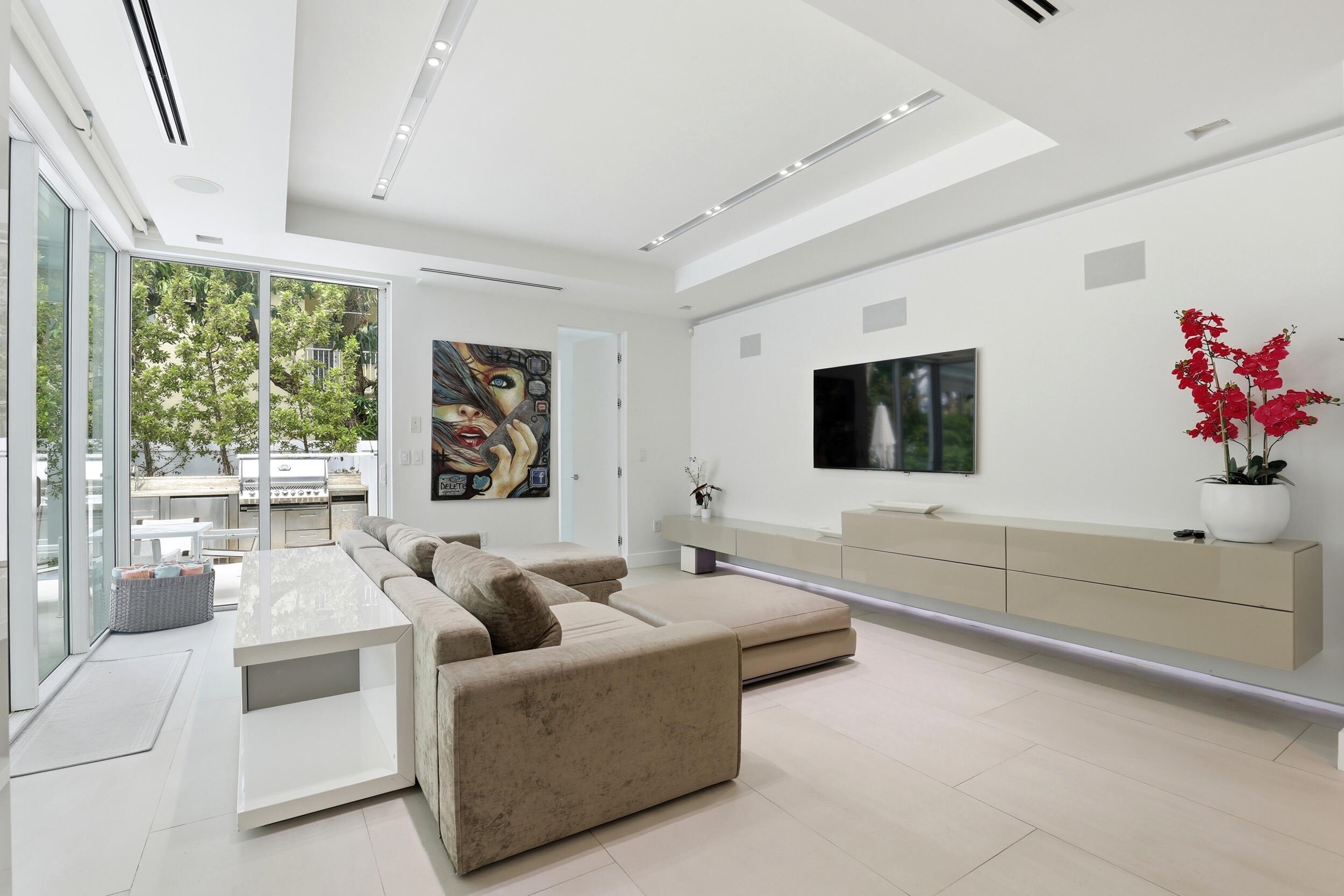 3017 N ATLANTIC, Fort Lauderdale FL 33308