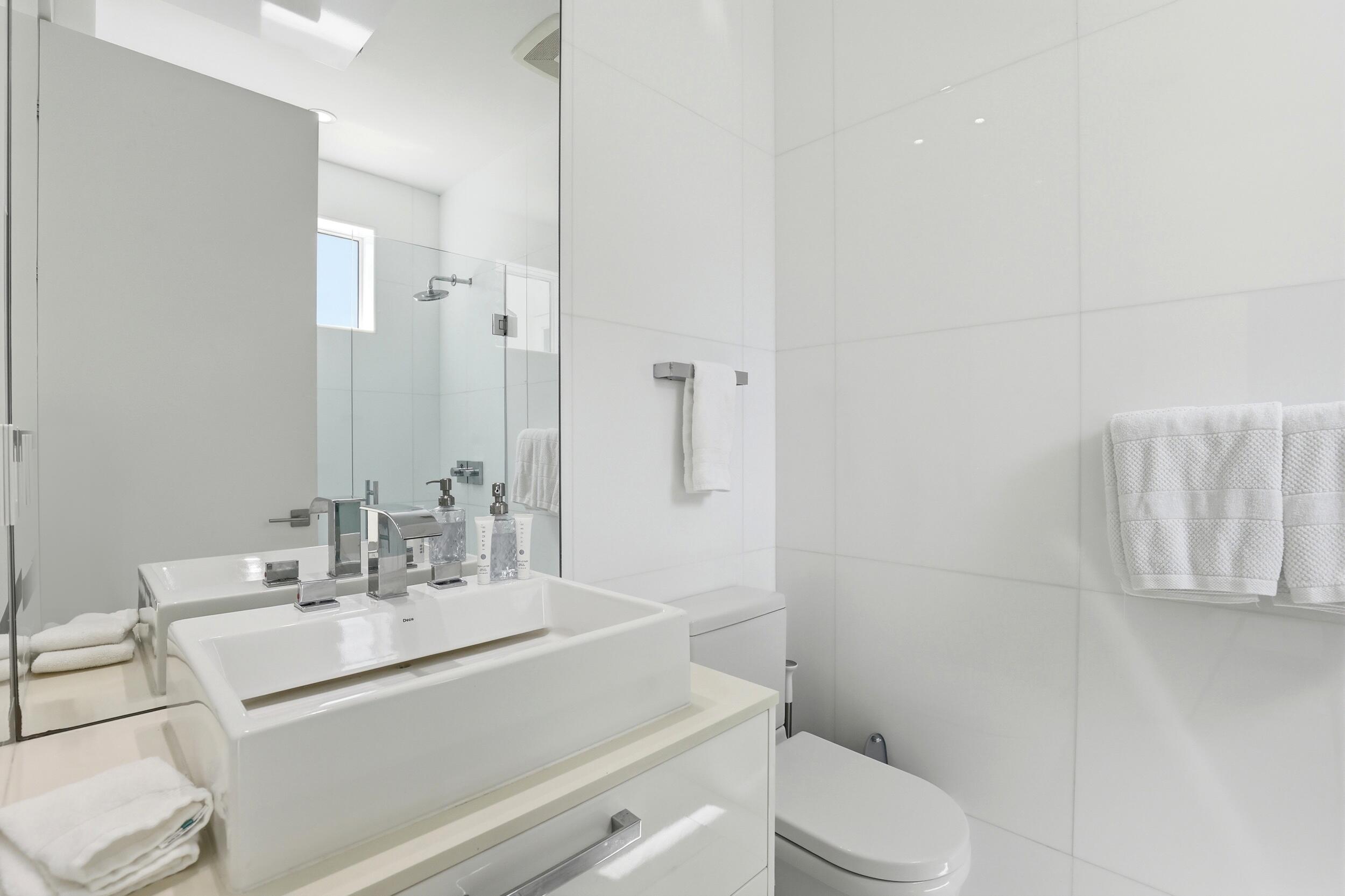 3017 N ATLANTIC, Fort Lauderdale FL 33308