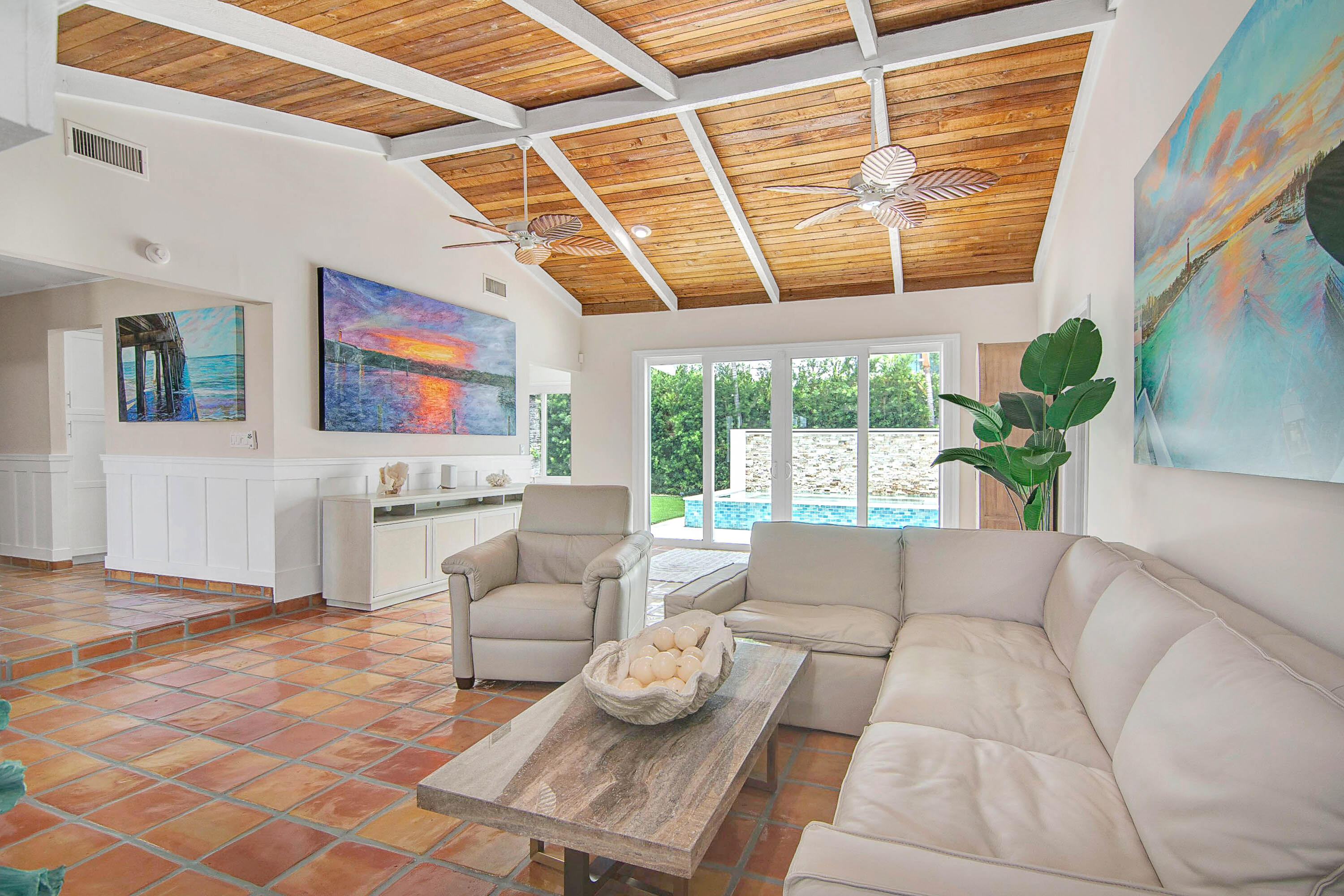 19 PINEHILL, Tequesta FL 33469
