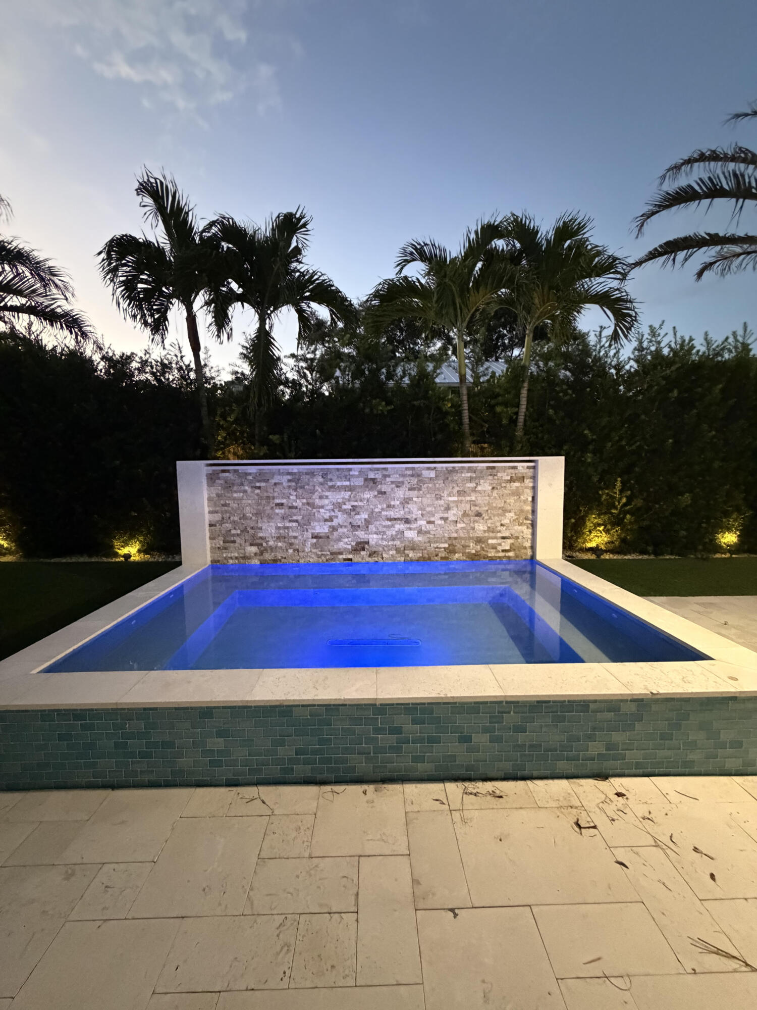 19 Pinehill, Tequesta FL 33469