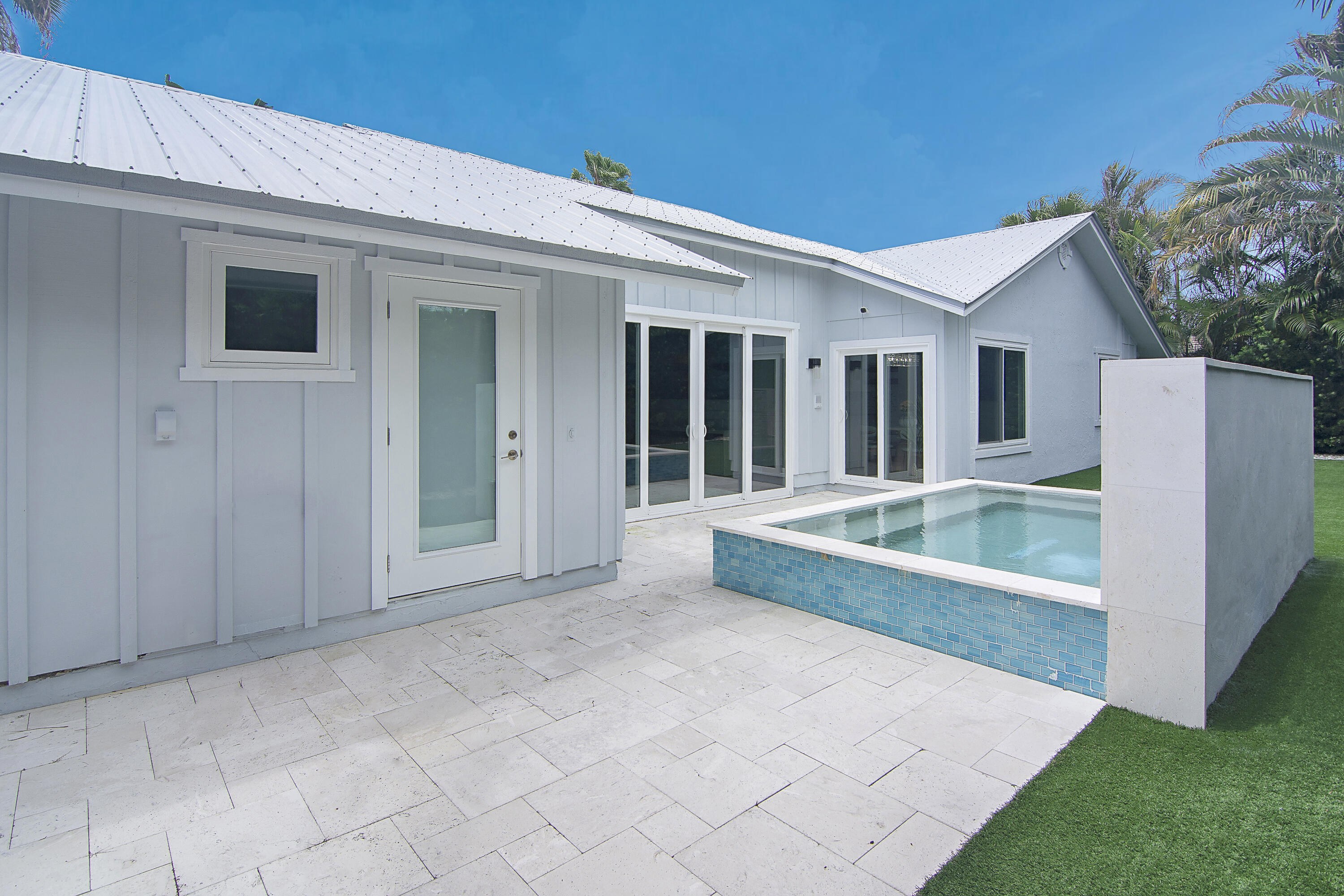 19 Pinehill, Tequesta FL 33469
