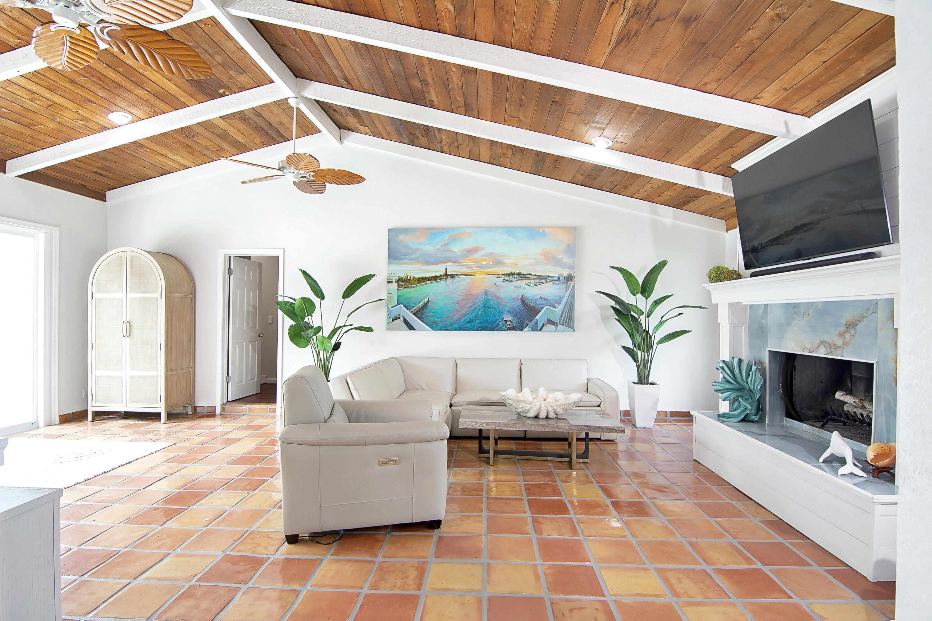 19 Pinehill, Tequesta FL 33469