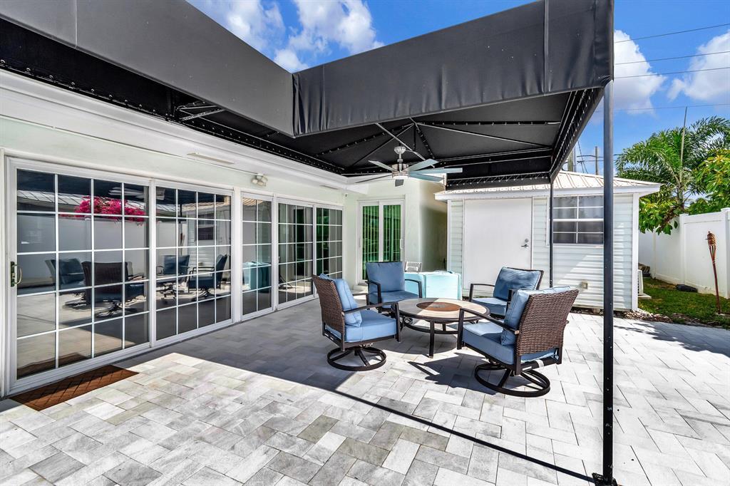 4450 NE 23RD, Lighthouse Point FL 33064