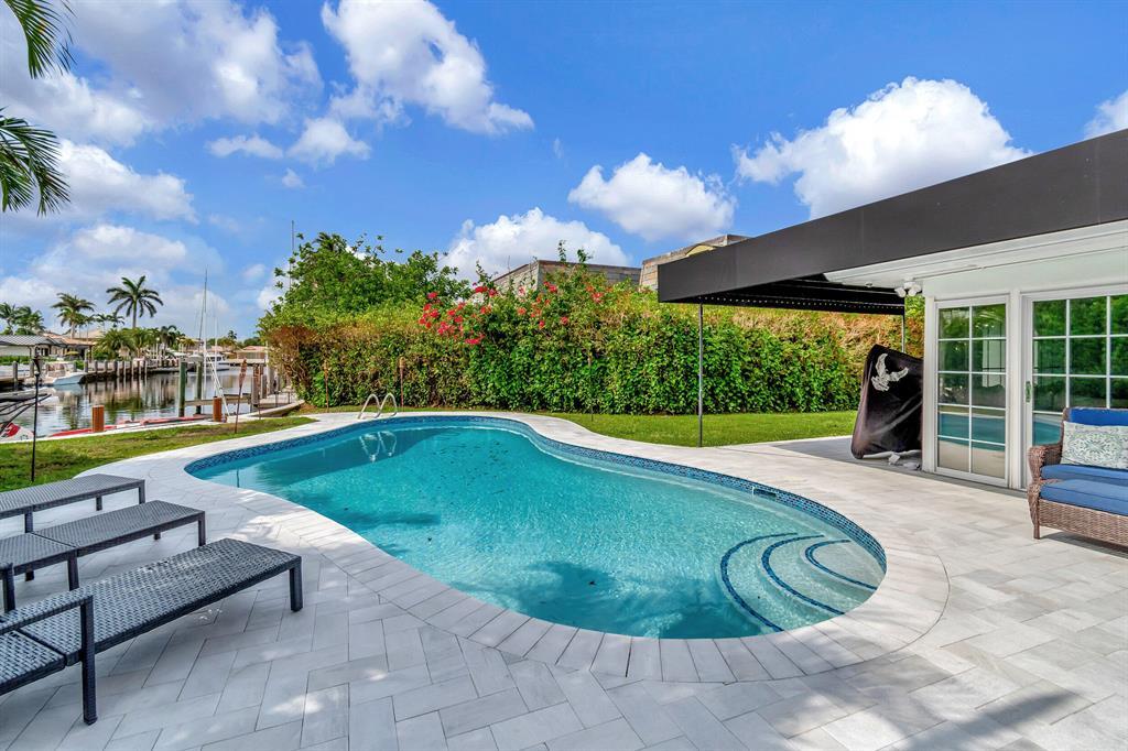 4450 NE 23RD, Lighthouse Point FL 33064