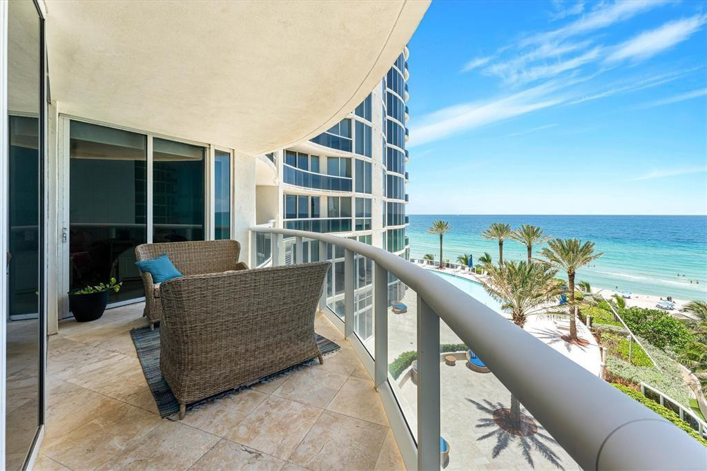 17201 COLLINS #805, Sunny Isles Beach FL 33160