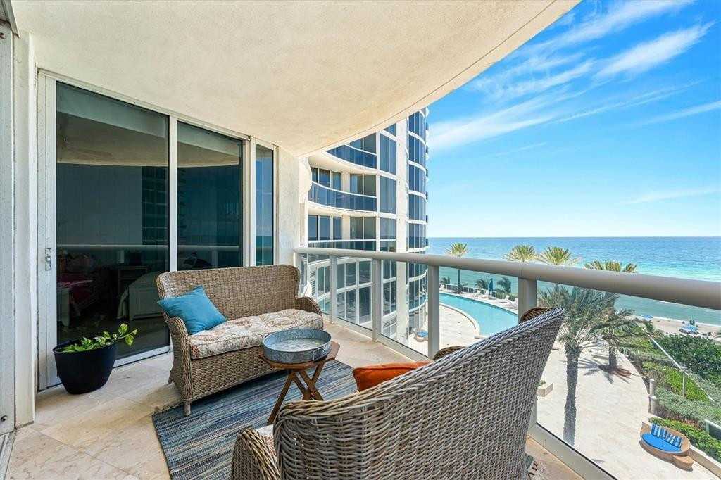 17201 COLLINS #805, Sunny Isles Beach FL 33160