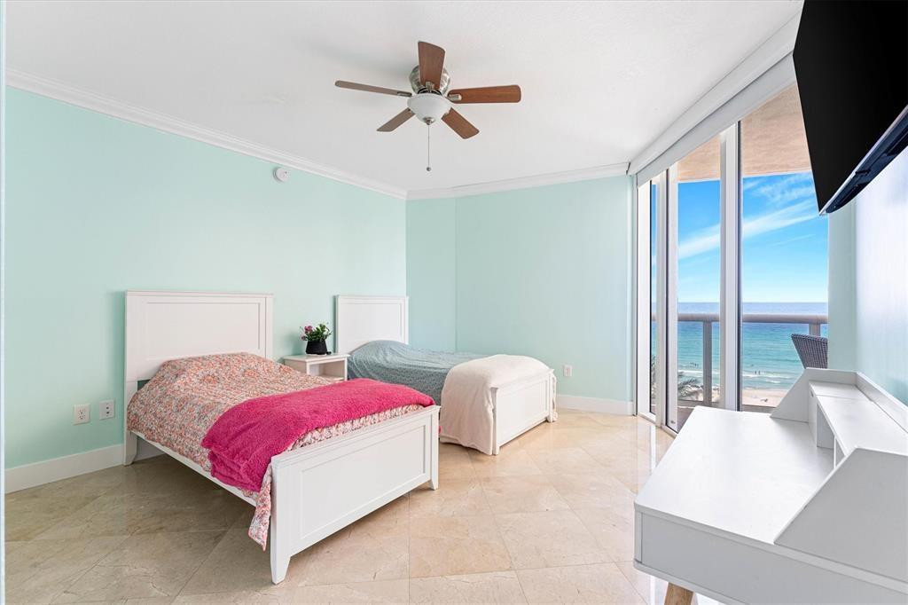 17201 COLLINS #805, Sunny Isles Beach FL 33160