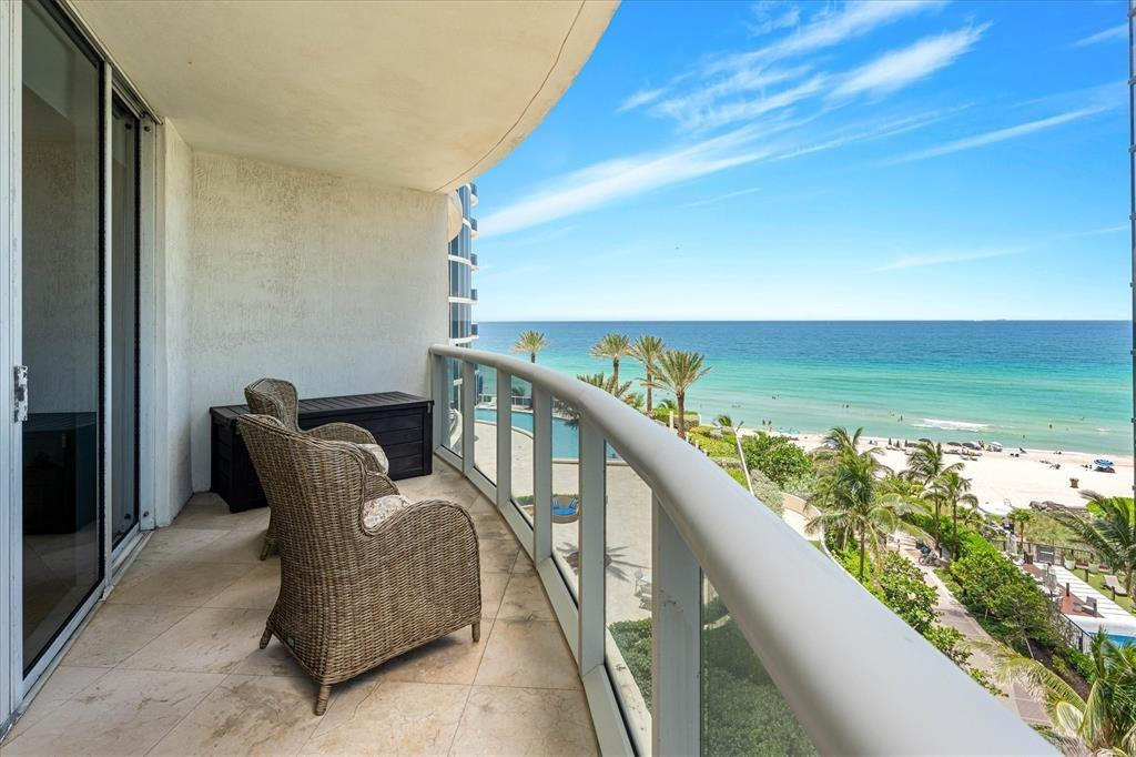 17201 COLLINS #805, Sunny Isles Beach FL 33160