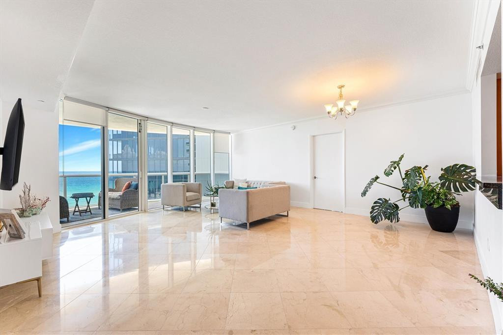 17201 COLLINS #805, Sunny Isles Beach FL 33160