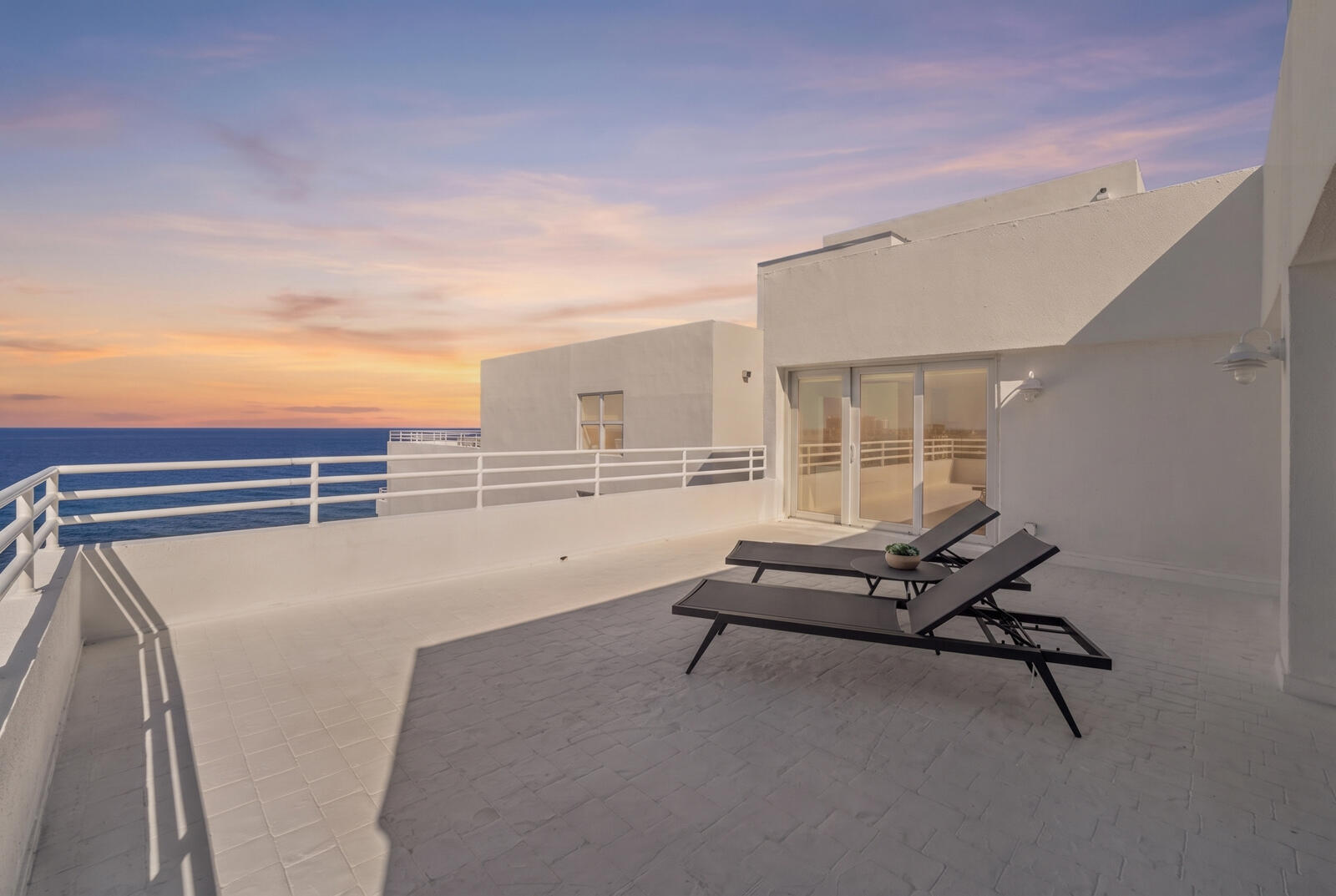 3407 S Ocean #PH D, Highland Beach FL 33487