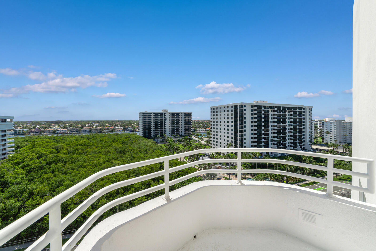 3407 S Ocean #PH D, Highland Beach FL 33487
