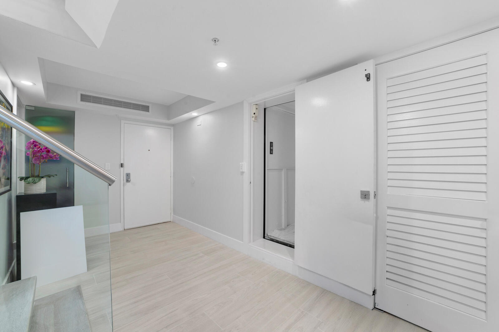 3407 S Ocean #PH D, Highland Beach FL 33487