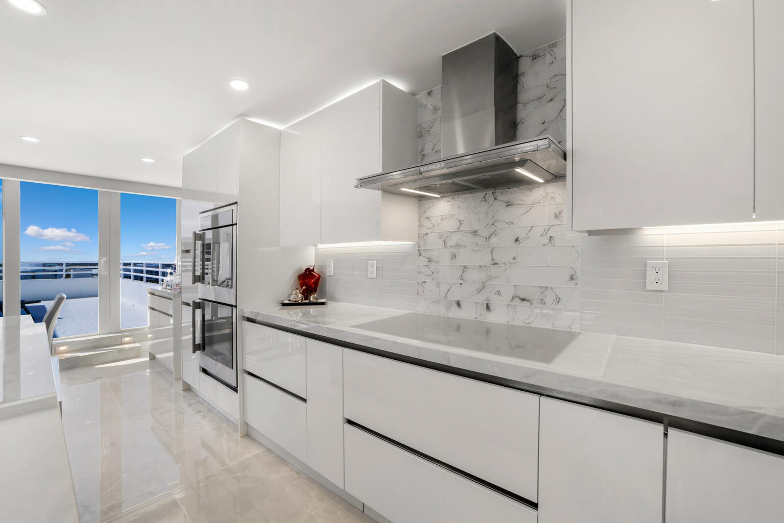 3407 S Ocean #PH D, Highland Beach FL 33487