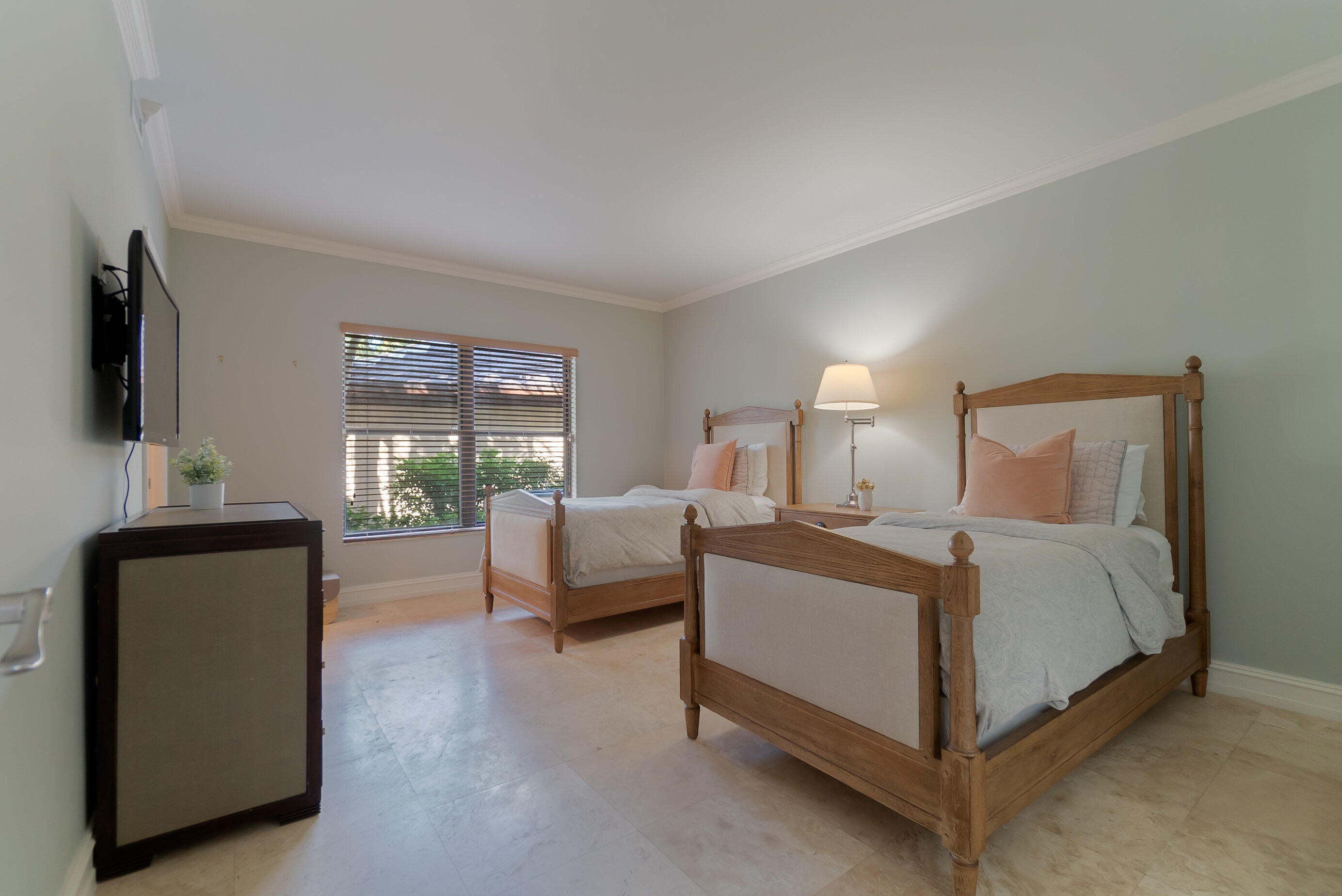 13400 Polo #104, Wellington FL 33414