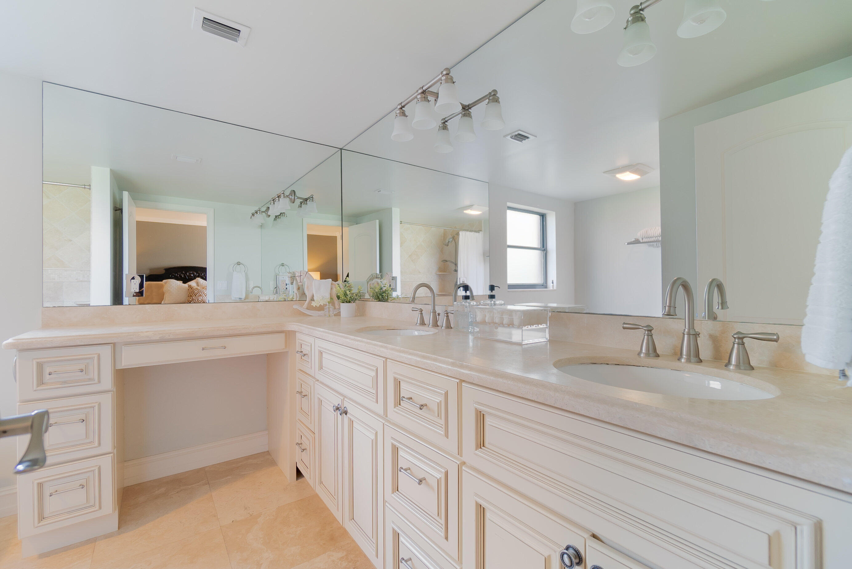 13400 Polo #104, Wellington FL 33414