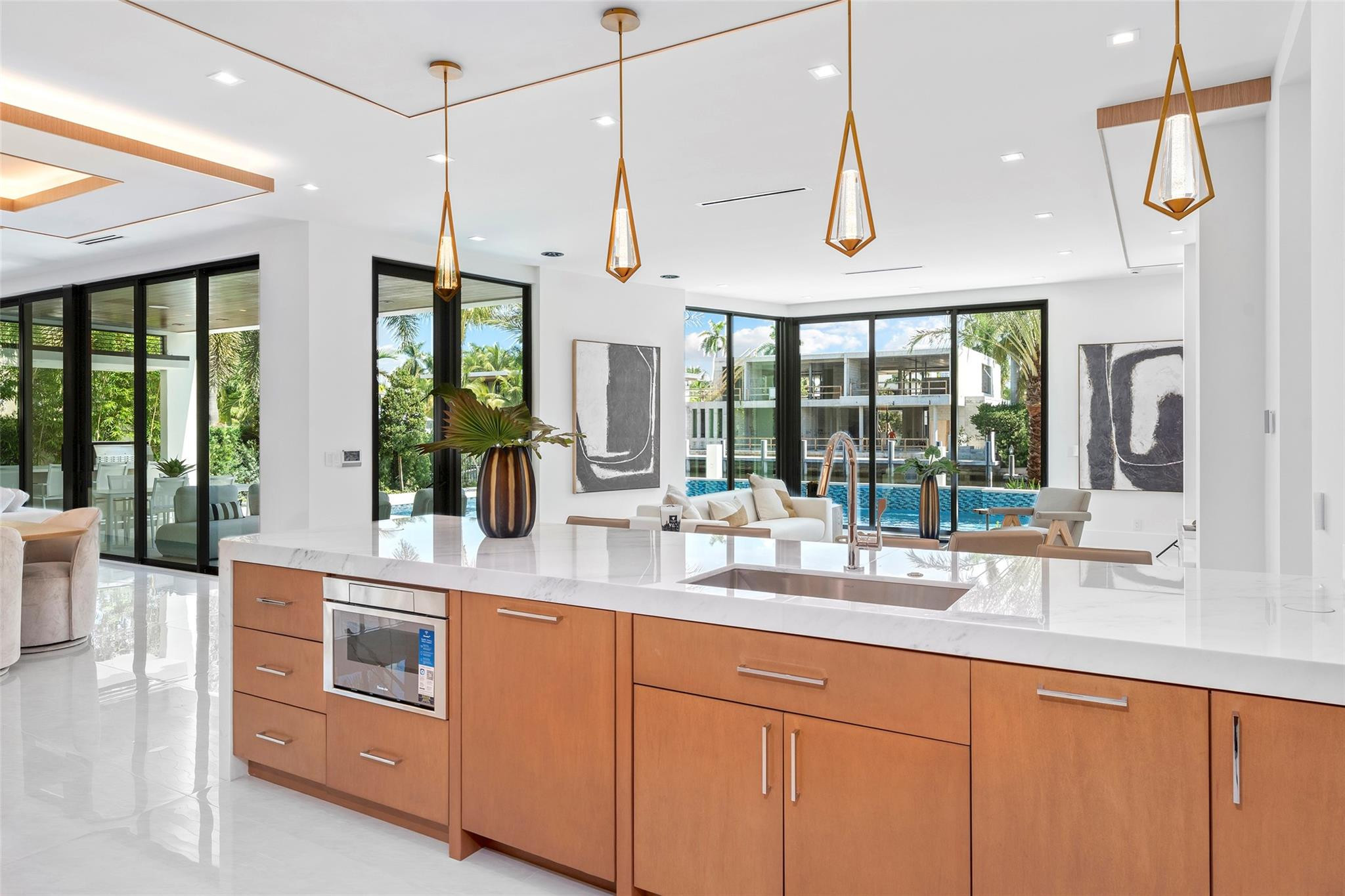 24 FIESTA, Fort Lauderdale FL 33301