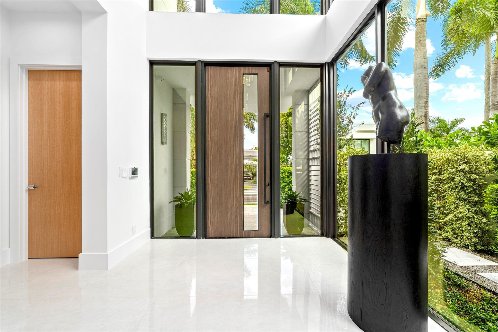 24 FIESTA, Fort Lauderdale FL 33301