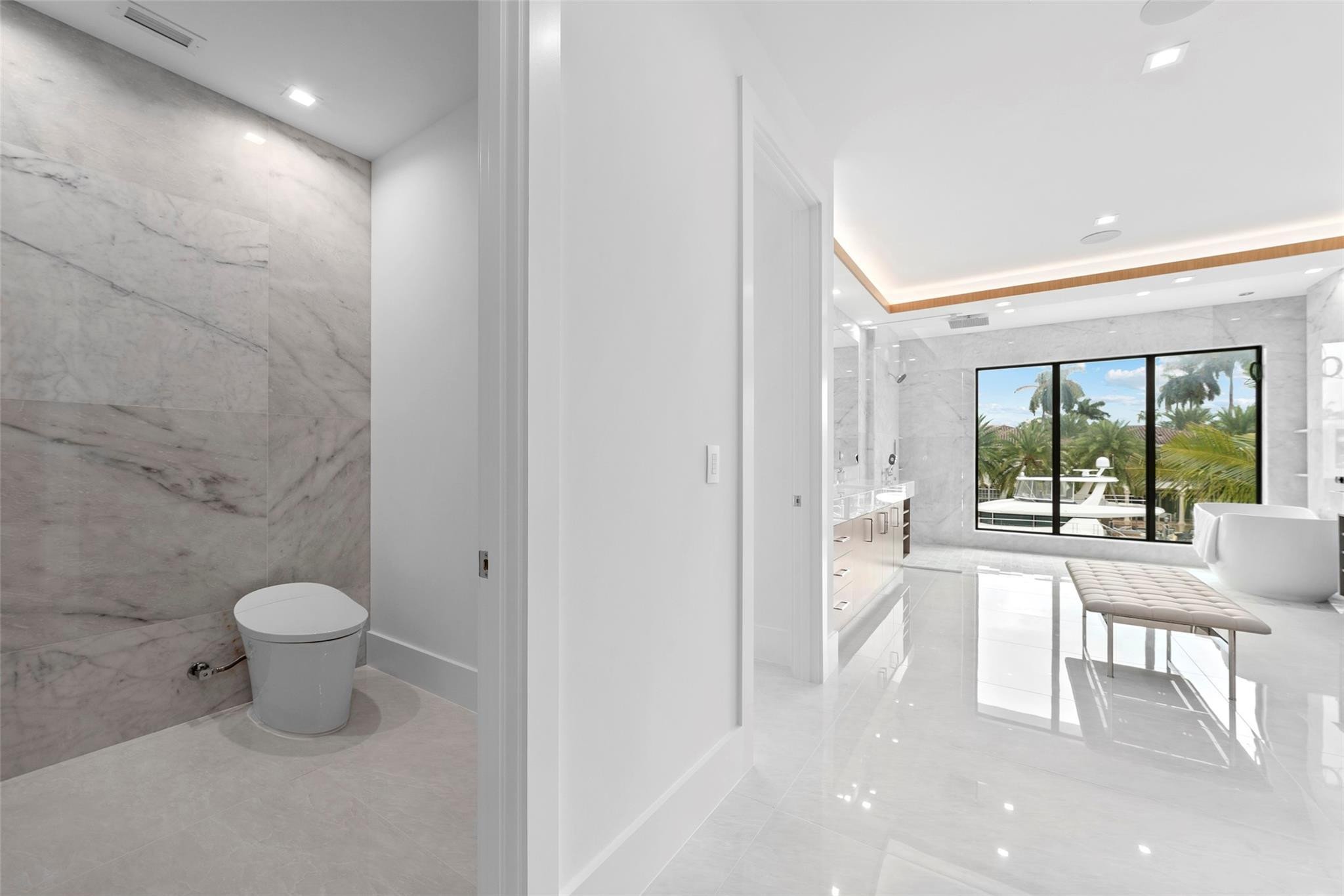 24 FIESTA, Fort Lauderdale FL 33301