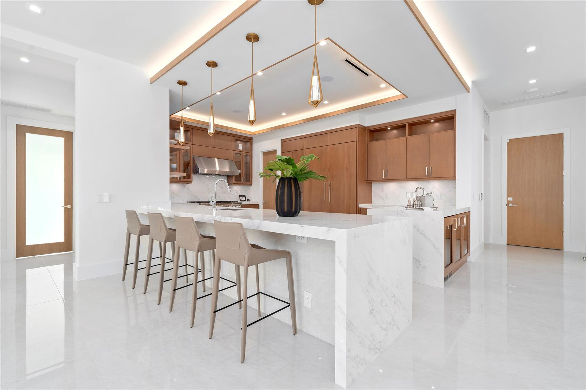 24 FIESTA, Fort Lauderdale FL 33301