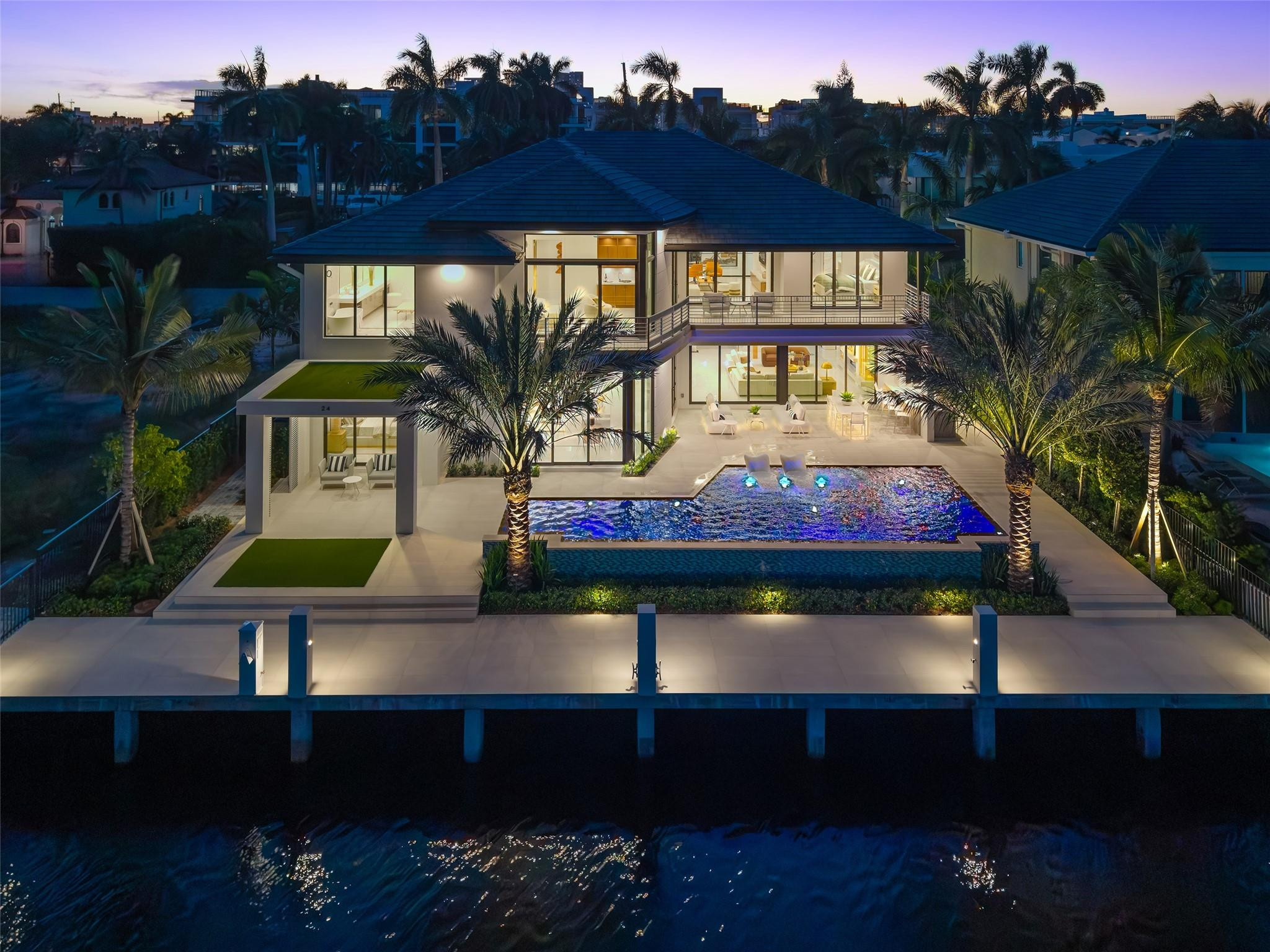 24 FIESTA, Fort Lauderdale FL 33301