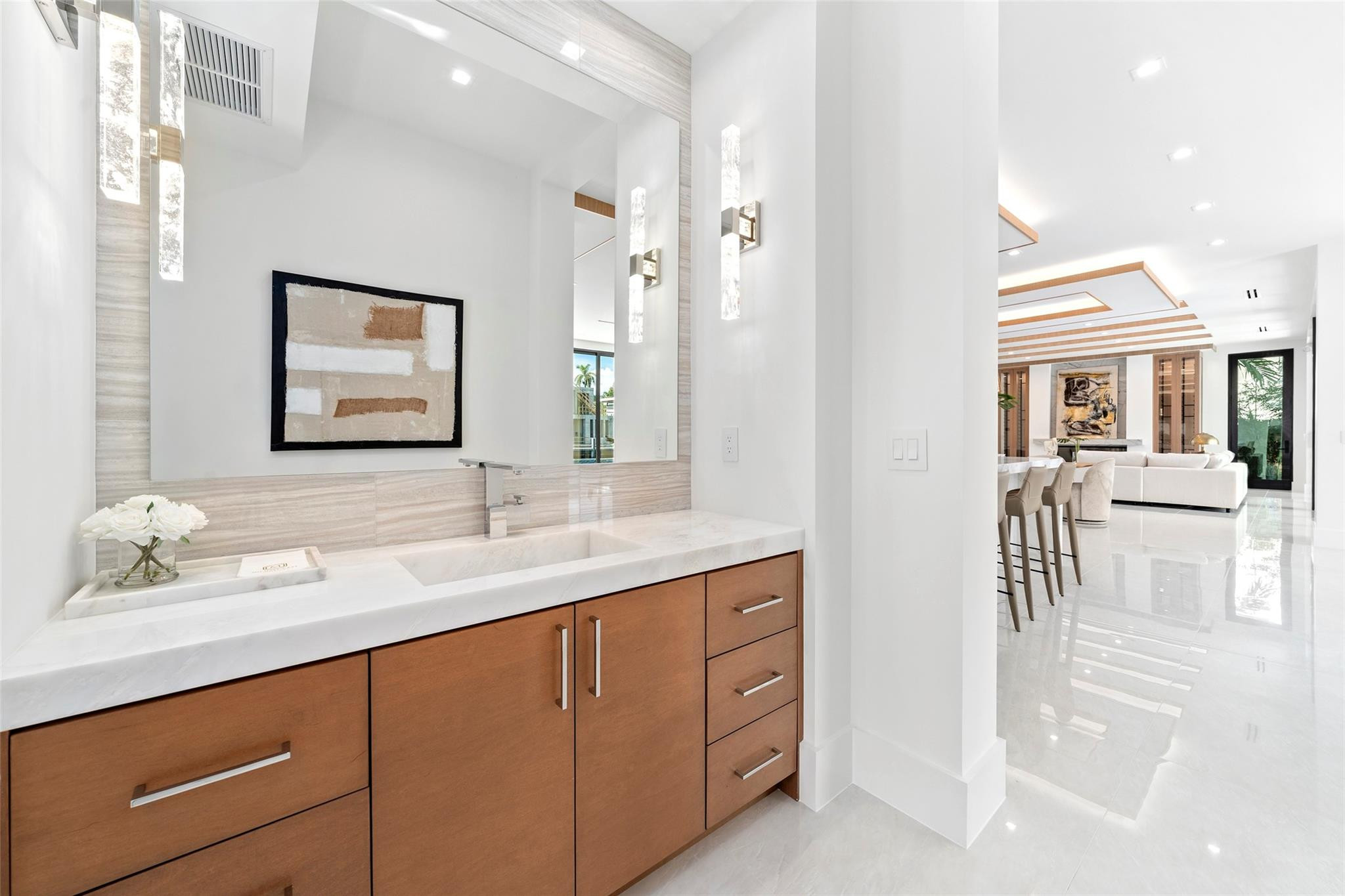 24 FIESTA, Fort Lauderdale FL 33301