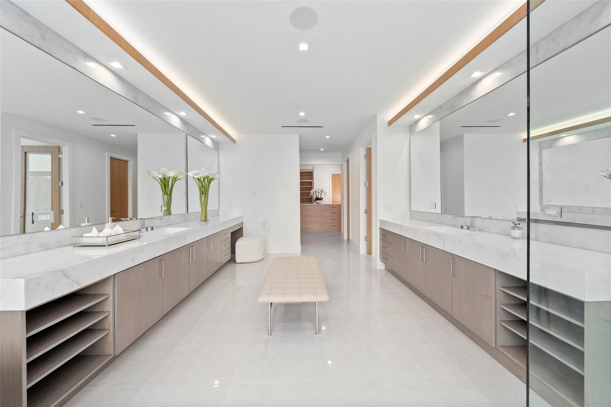 24 FIESTA, Fort Lauderdale FL 33301