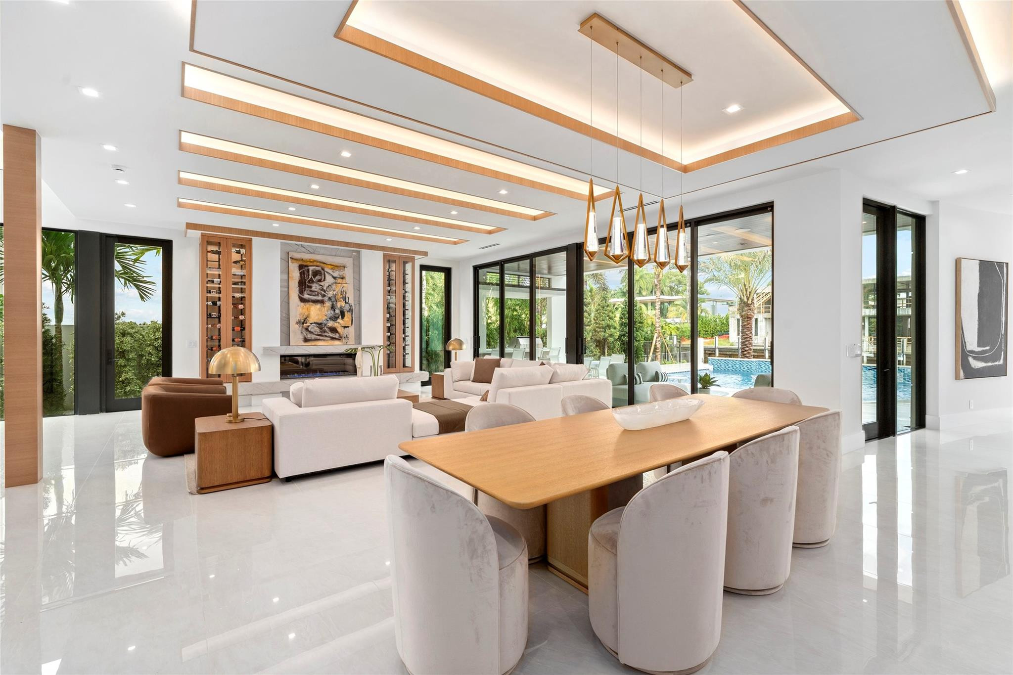 24 FIESTA, Fort Lauderdale FL 33301