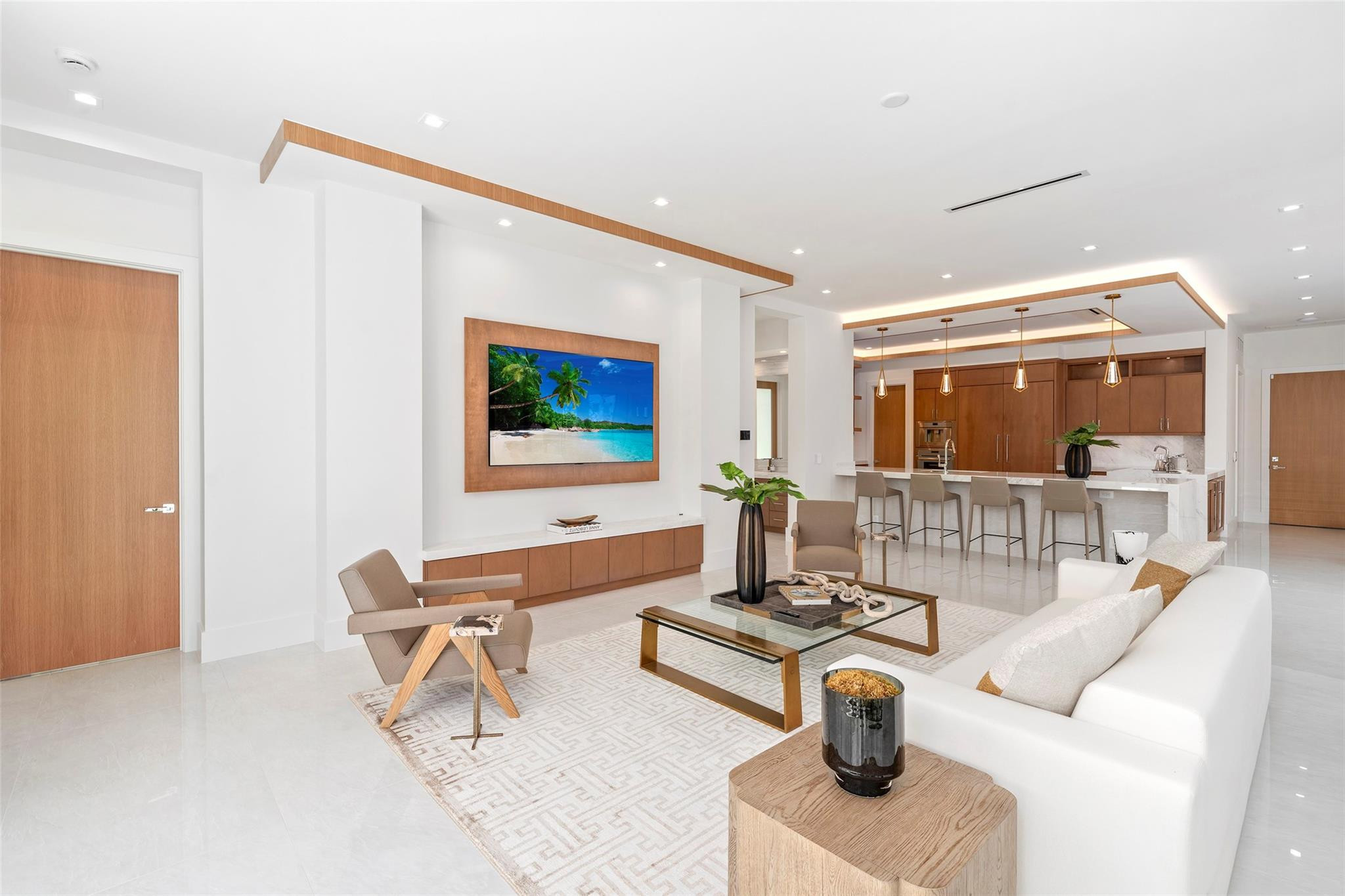 24 FIESTA, Fort Lauderdale FL 33301