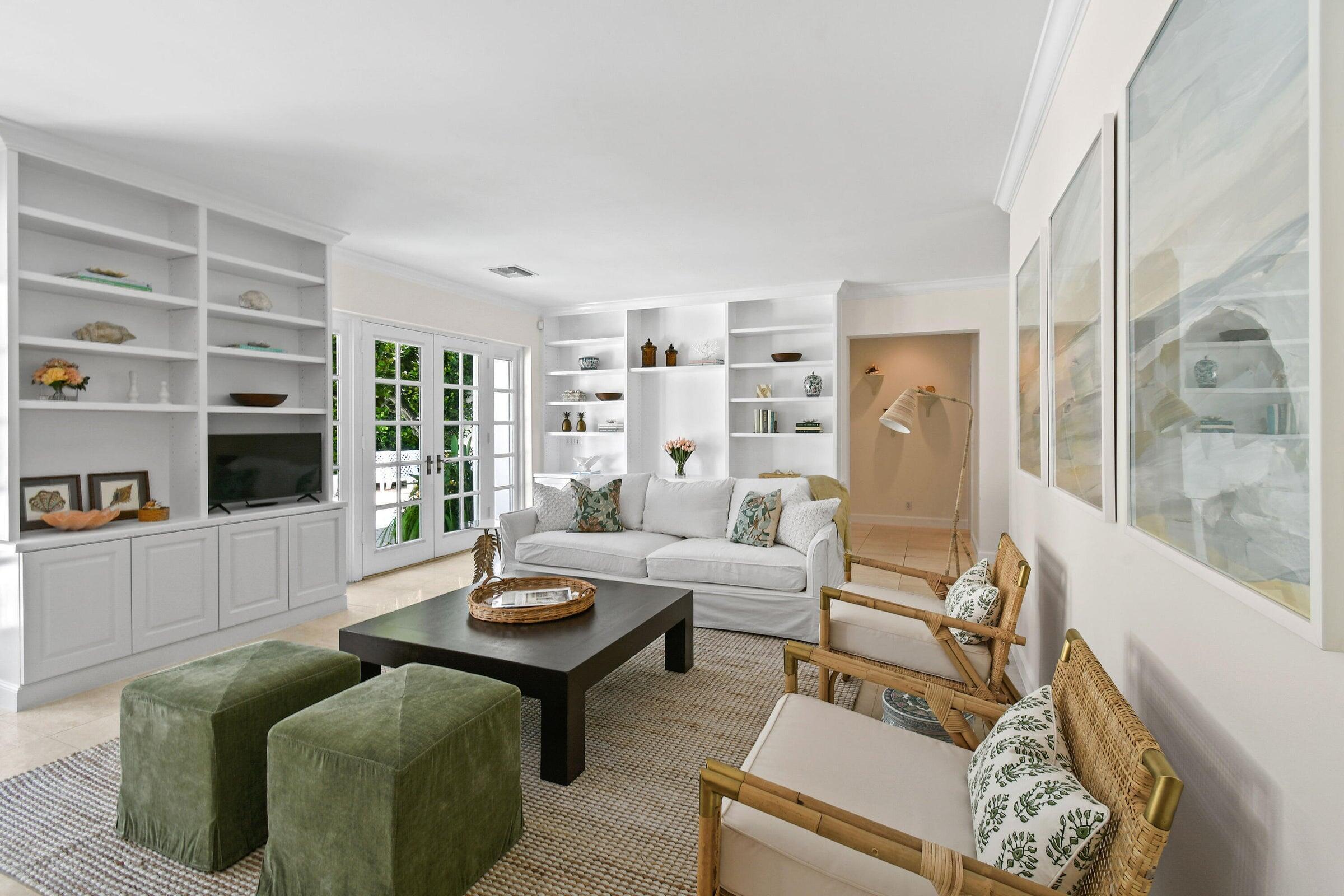 117 VIA VIZCAYA, Palm Beach FL 33480