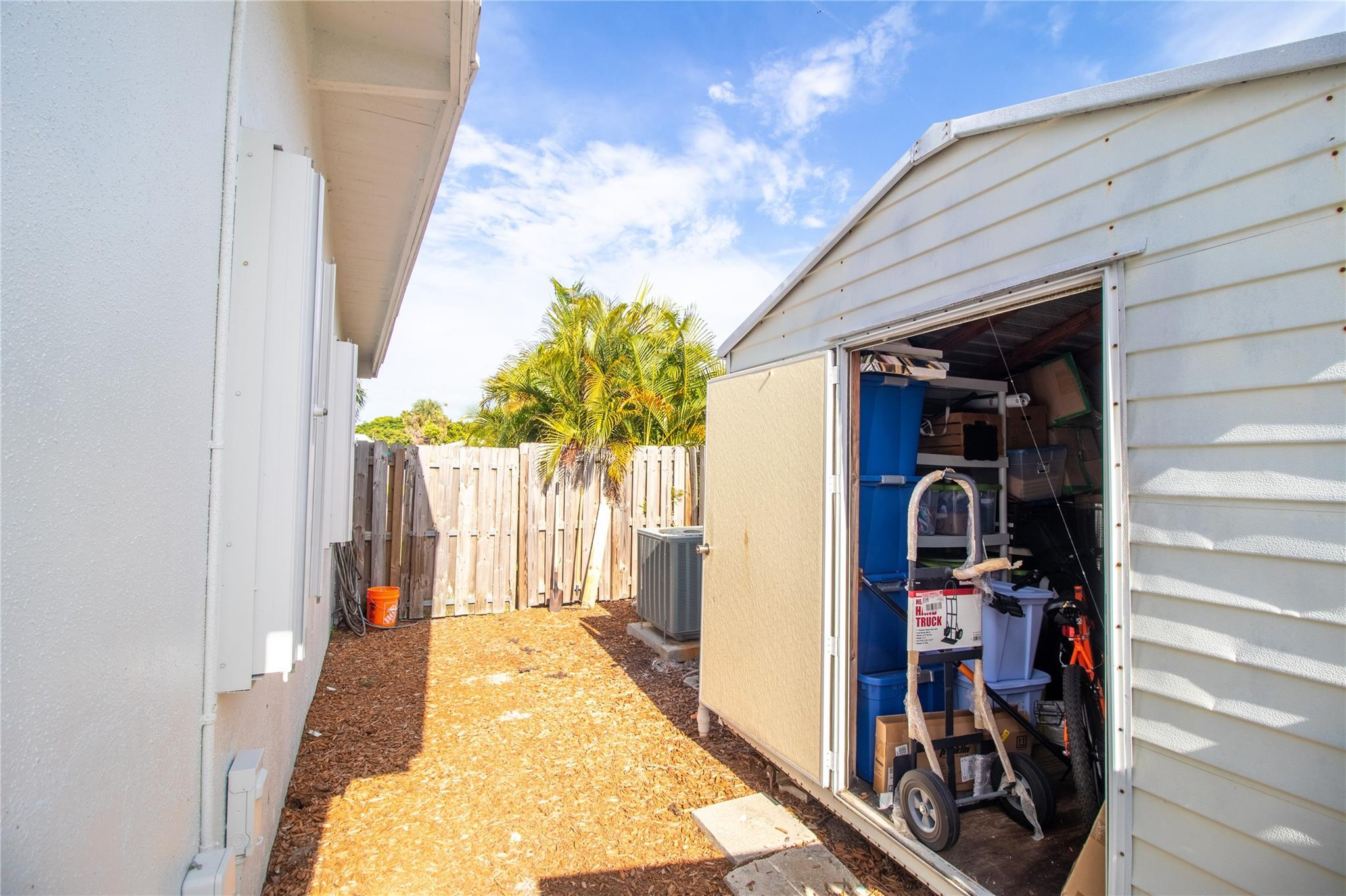 925 SE 14th, Deerfield Beach FL 33441