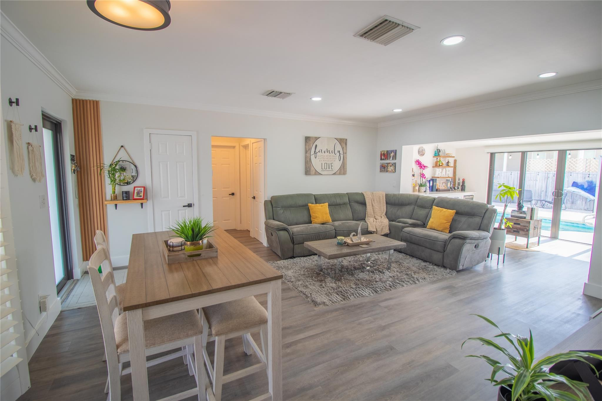 925 SE 14th, Deerfield Beach FL 33441