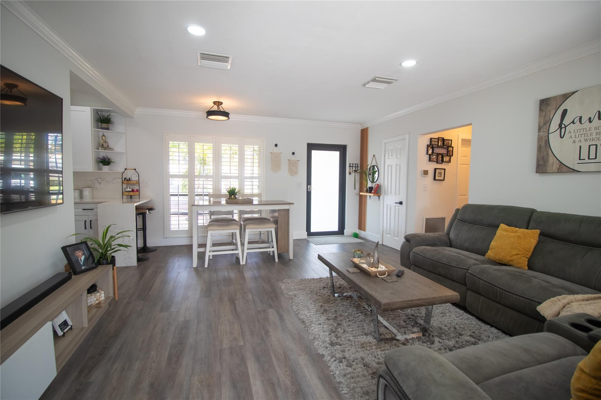 925 SE 14th, Deerfield Beach FL 33441