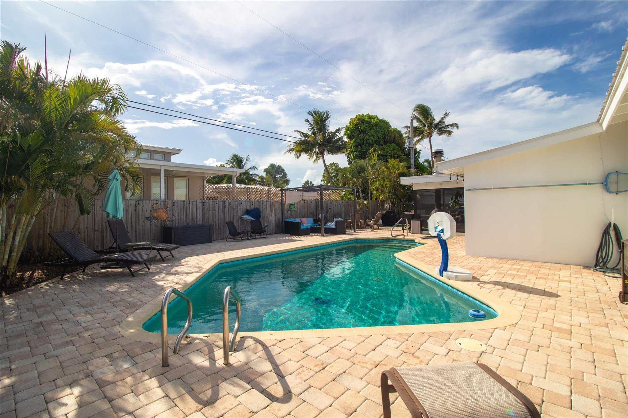 925 SE 14th, Deerfield Beach FL 33441