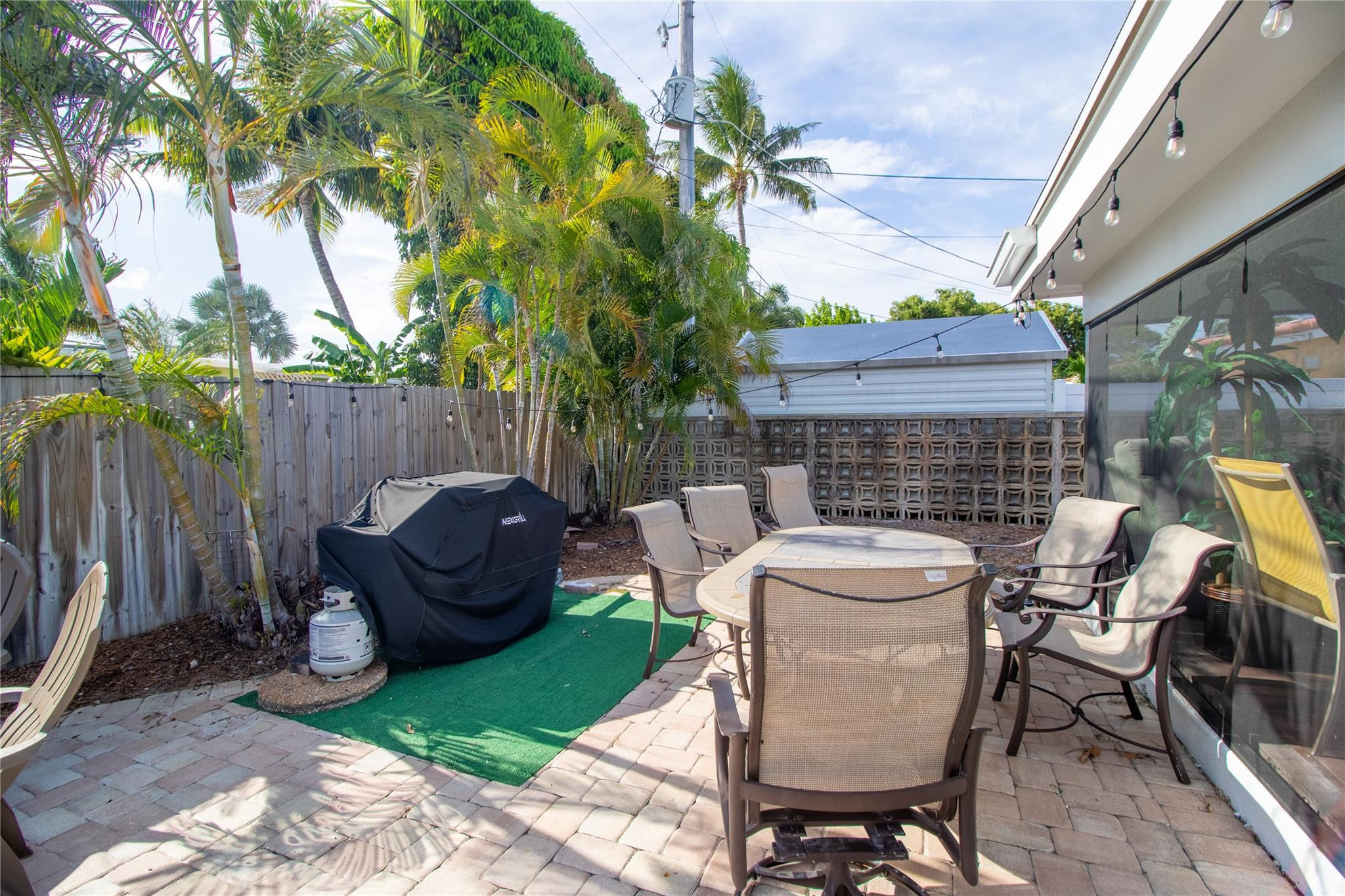 925 SE 14th, Deerfield Beach FL 33441