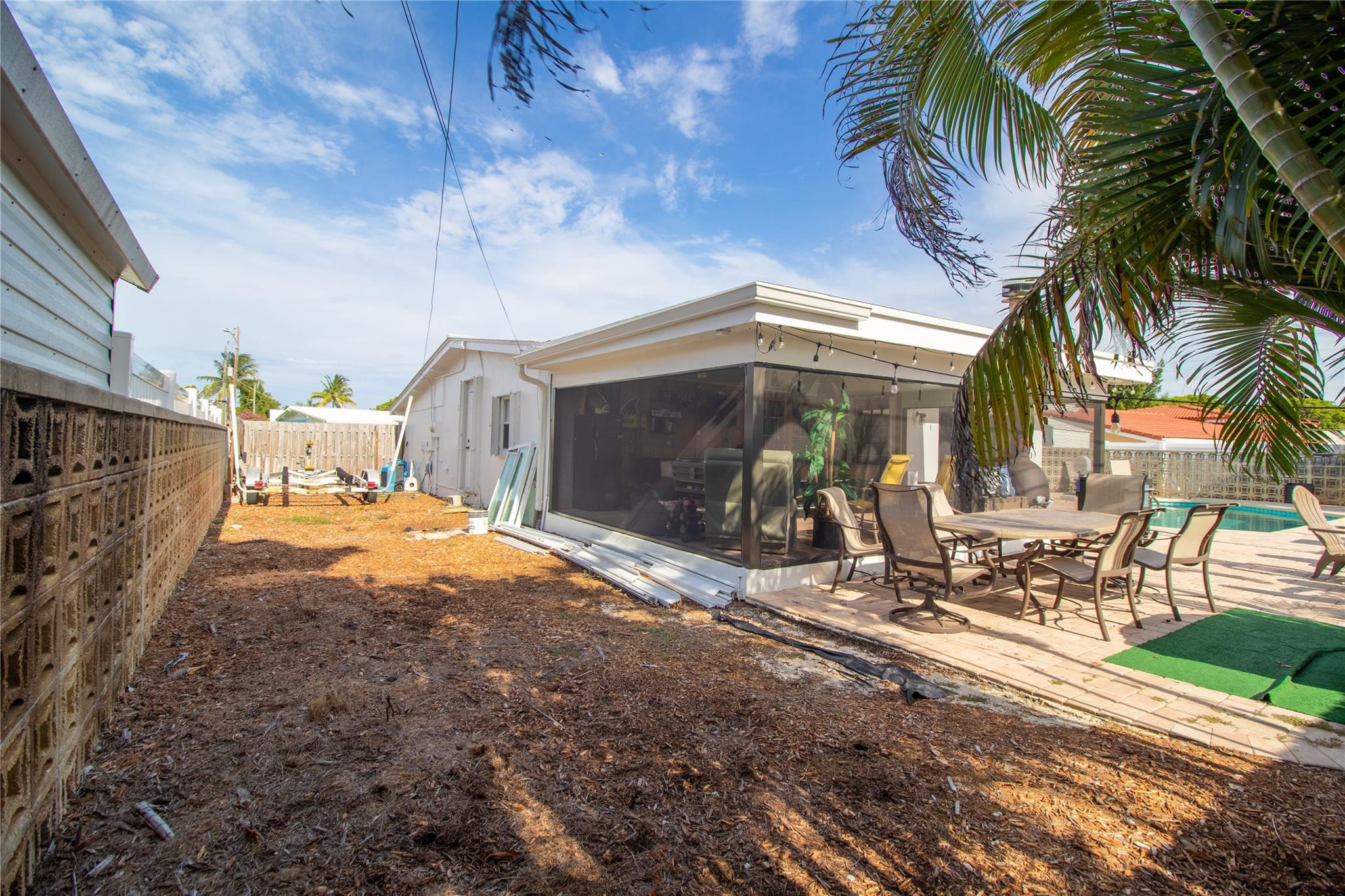 925 SE 14th, Deerfield Beach FL 33441