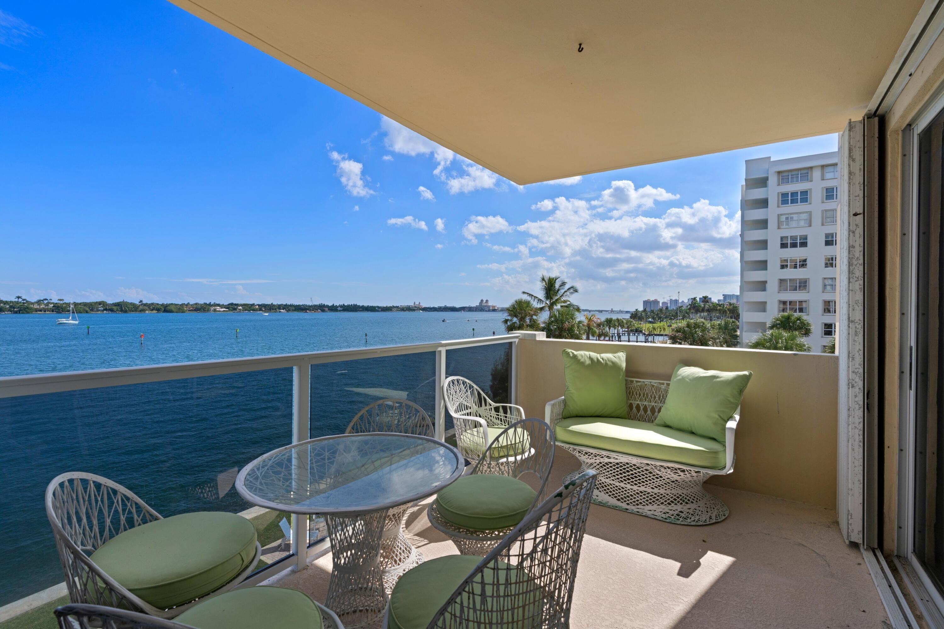 2800 N FLAGLER #404, West Palm Beach FL 33407