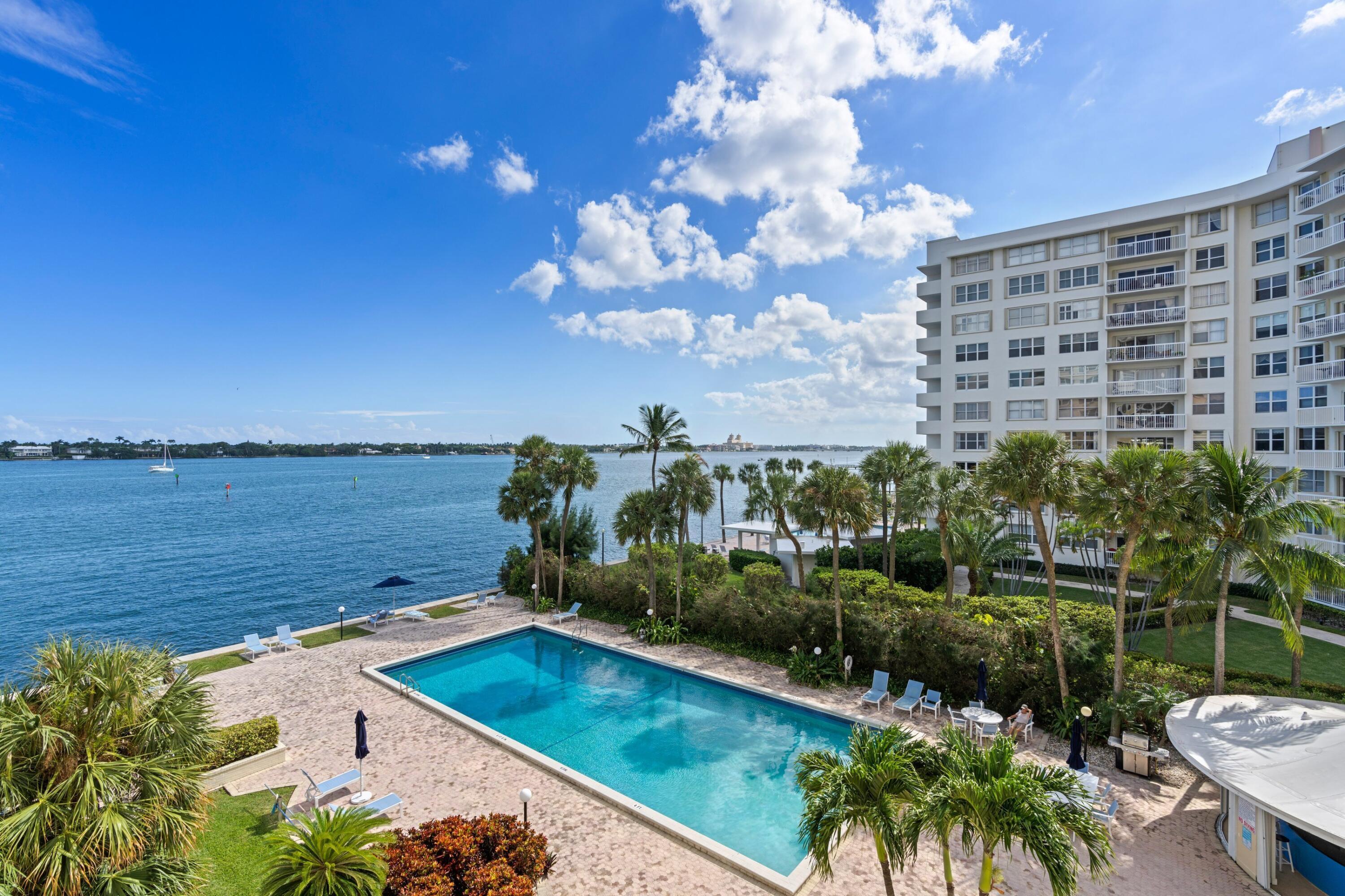 2800 N FLAGLER #404, West Palm Beach FL 33407