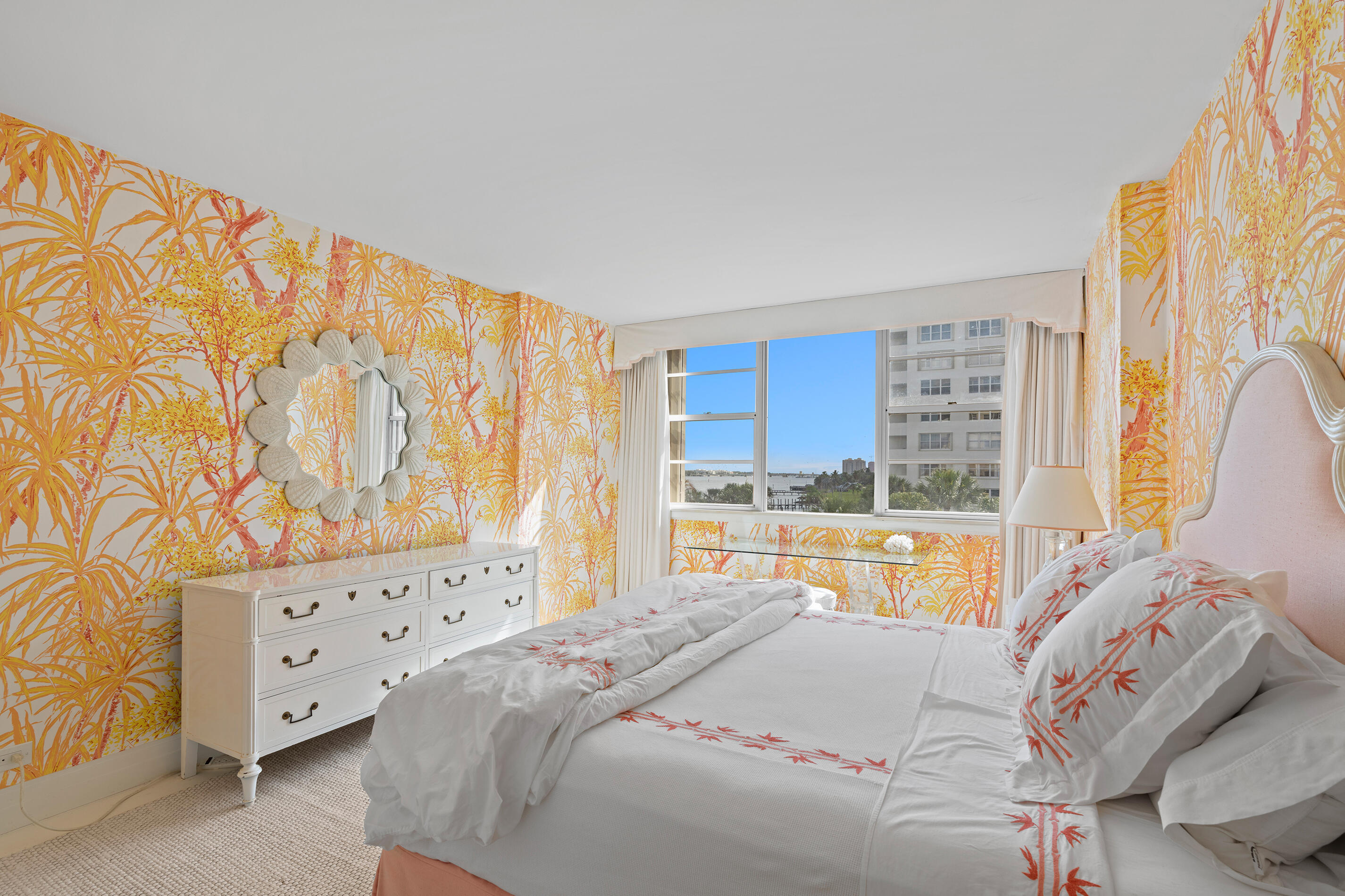2800 N FLAGLER #404, West Palm Beach FL 33407